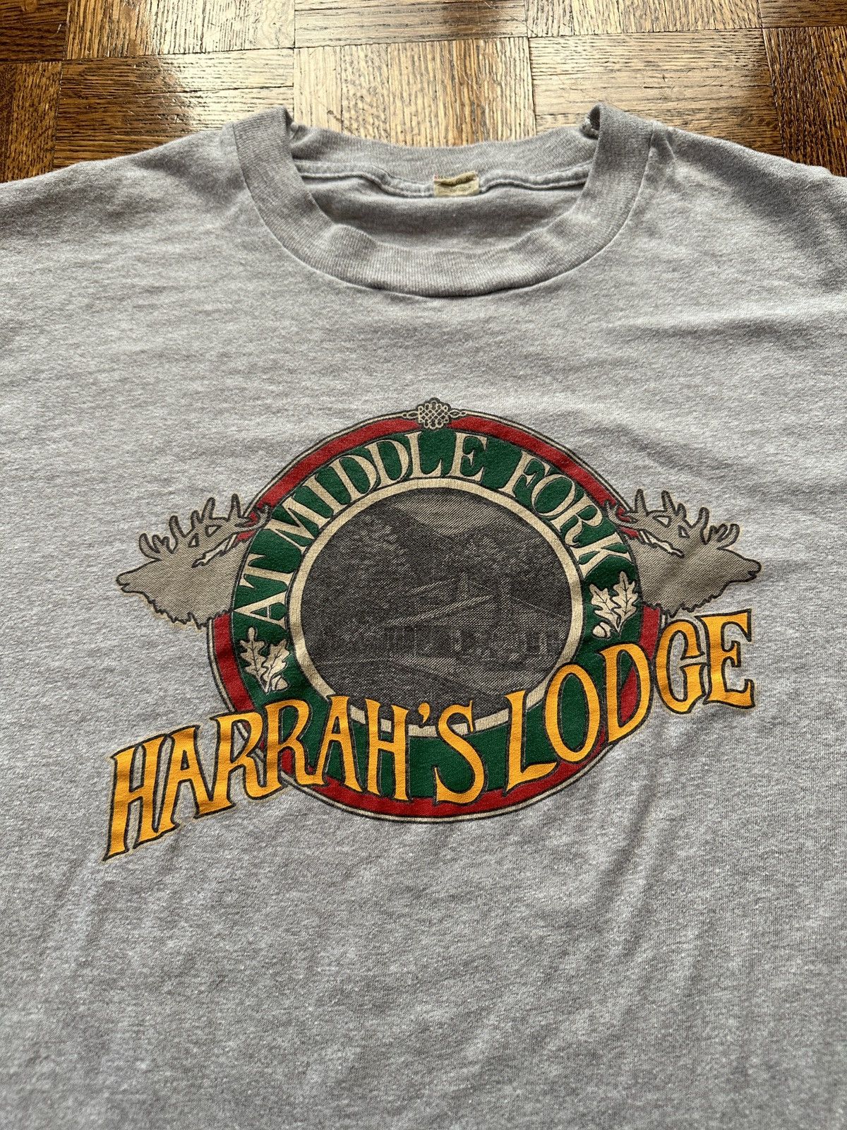 Vintage Vintage 80s Harrah's Lodge Middle Fork Graphic Tee Size US XL / EU 56 / 4 - 2 Thumbnail