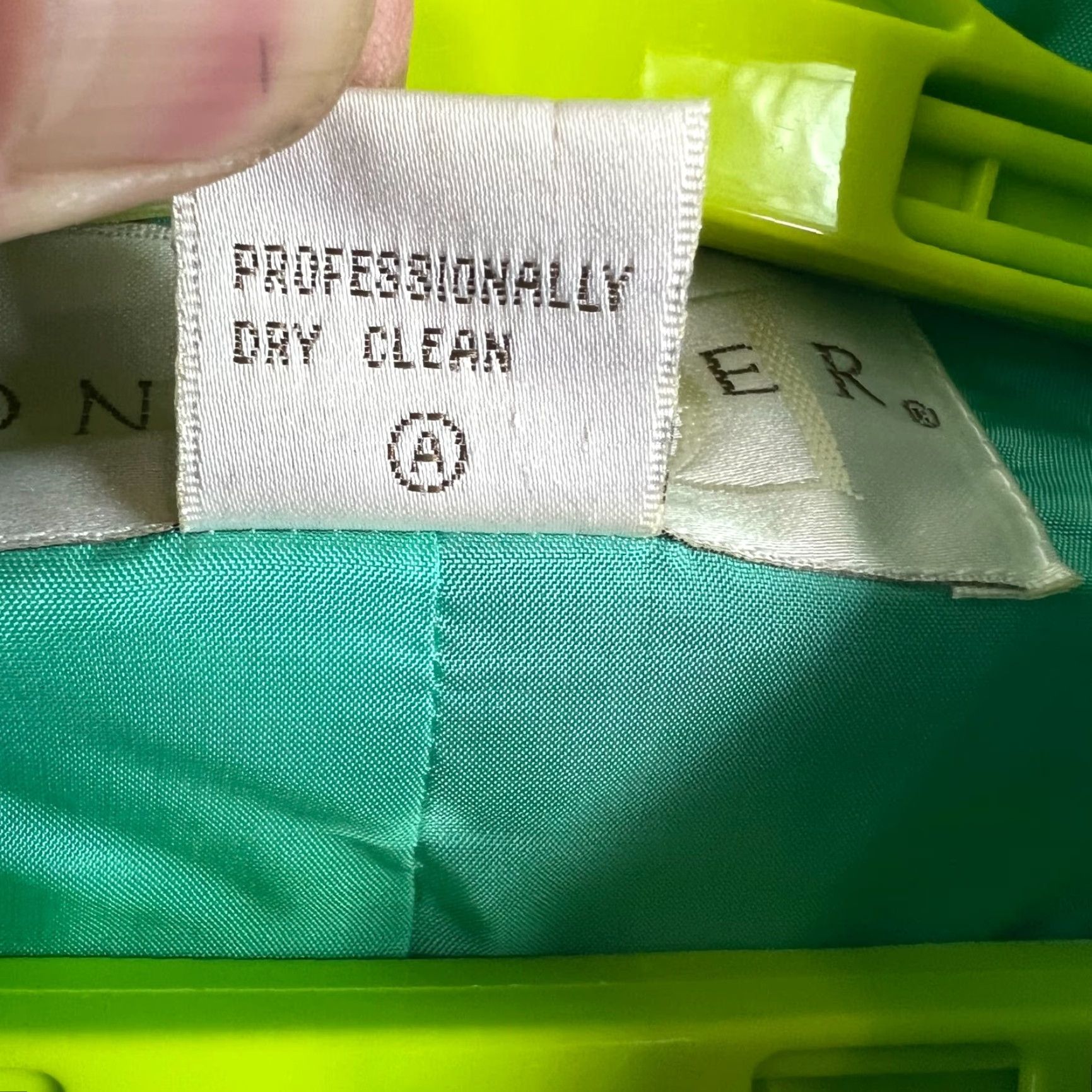 Vintage VINTAGE Don Caster Silk Blazer Jacket Womens M Green Crop Front Button Career Blazer 90s Womens Fashion Size M / US 6-8 / IT 42-44 - 4 Thumbnail