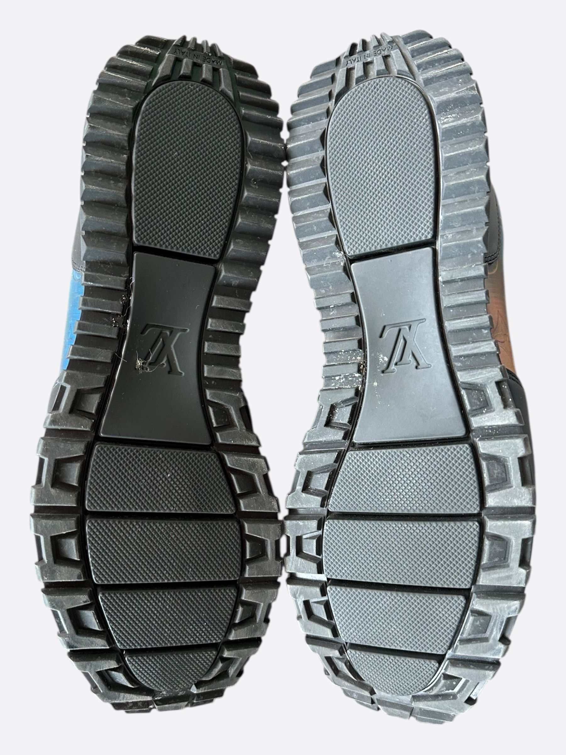 Louis Vuitton Black & Prism 2054 Monogram Iridescent Runaway Sneakers Size US 9.5 / EU 42-43 - 7 Thumbnail