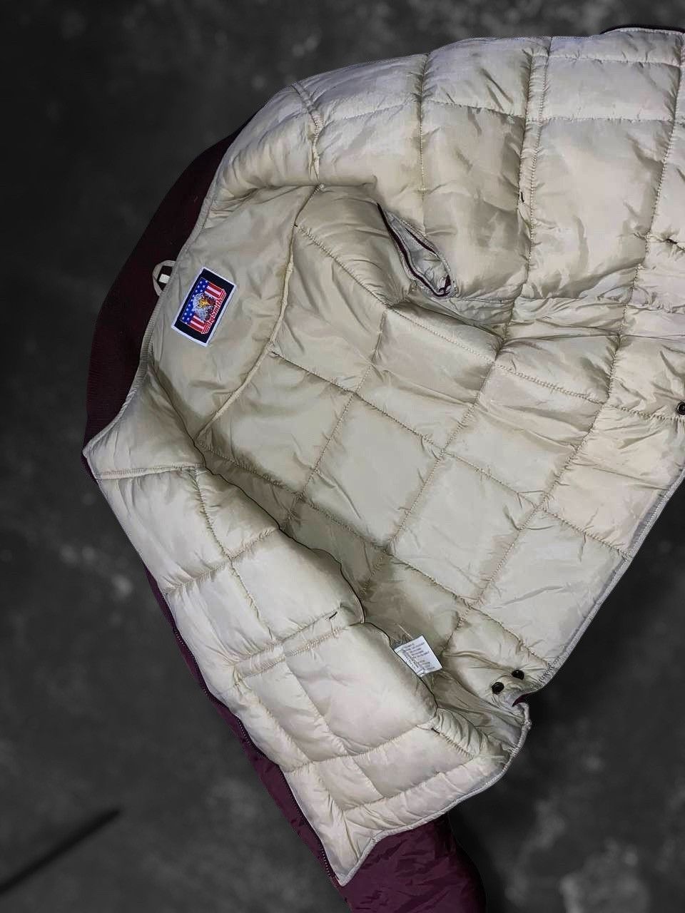 Japanese Brand × Vintage Vintage Cherry Quilted Nylon Street Bomber Jacket Outdoor Size US L / EU 52-54 / 3 - 9 Thumbnail