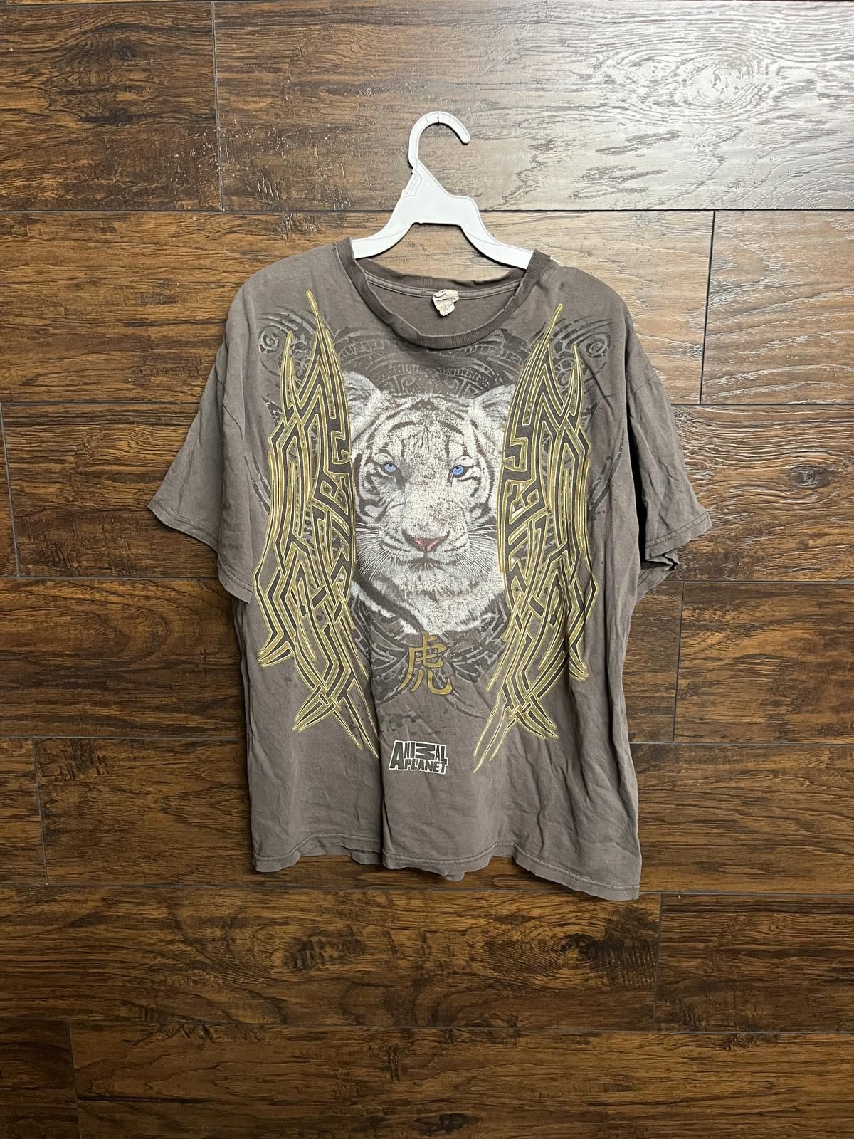 Delta Thrashed T-shirt Animal Planet White Tiger Tee - L Size US L / EU 52-54 / 3 - 1 Thumbnail