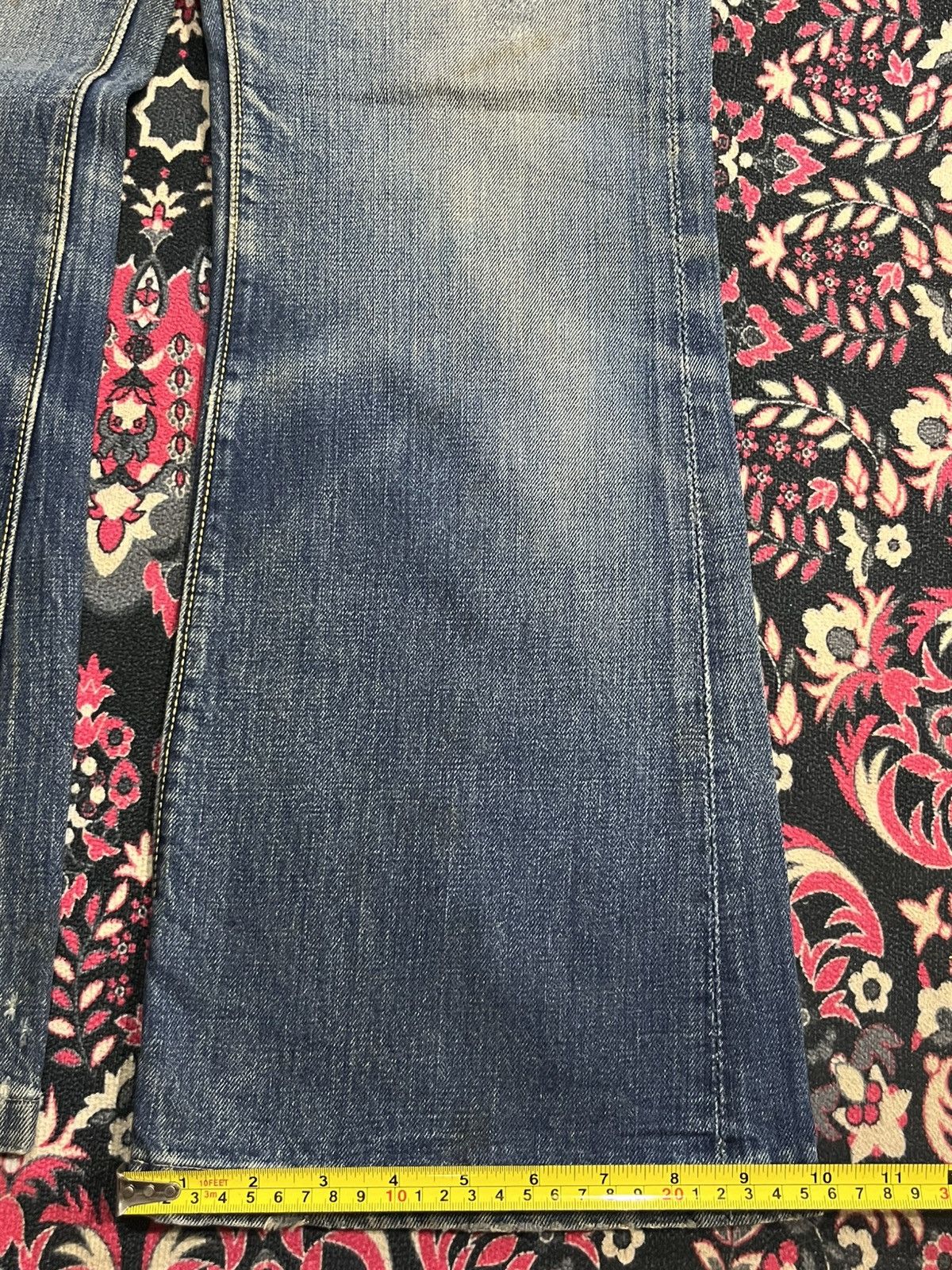 Vintage Vintage 70s Big Stone Bell Bottom Blue Washed Flare Jeans Size US 31 - 16 Thumbnail