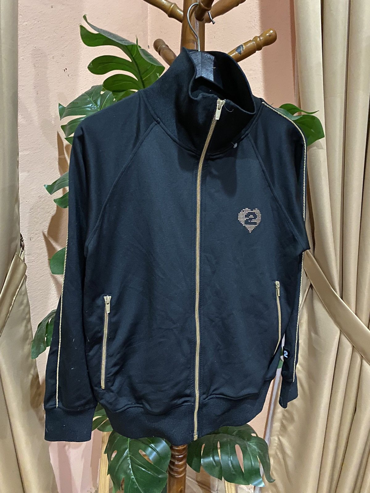 Other Black Seven Track Jacket –Retro-Inspired Full-Zip Sportswear Size US S / EU 44-46 / 1 - 4 Thumbnail
