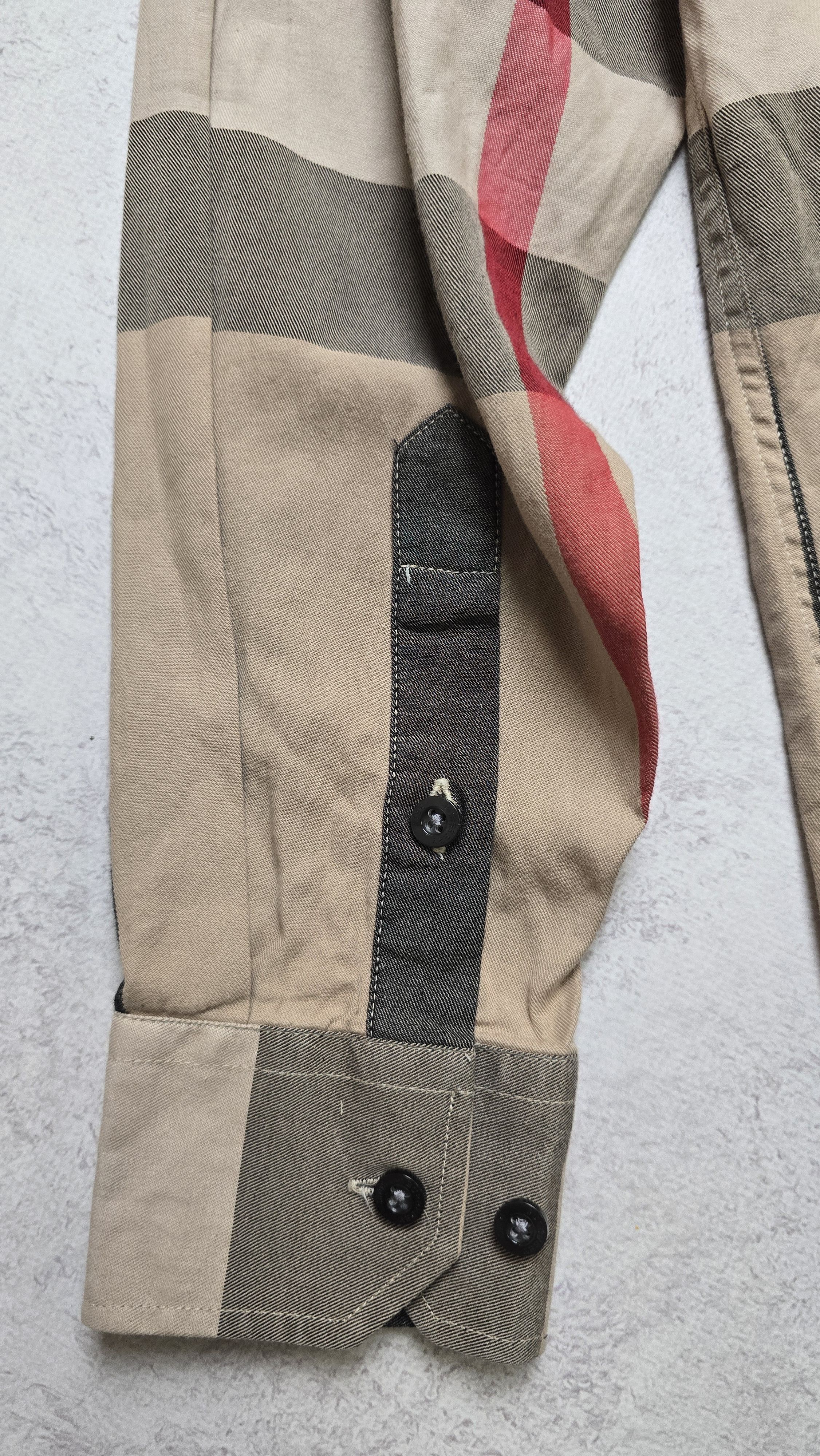 Burberry Burberry Nova Check Shirt Button Down Designer Luxury Size US XL / EU 56 / 4 - 5 Thumbnail