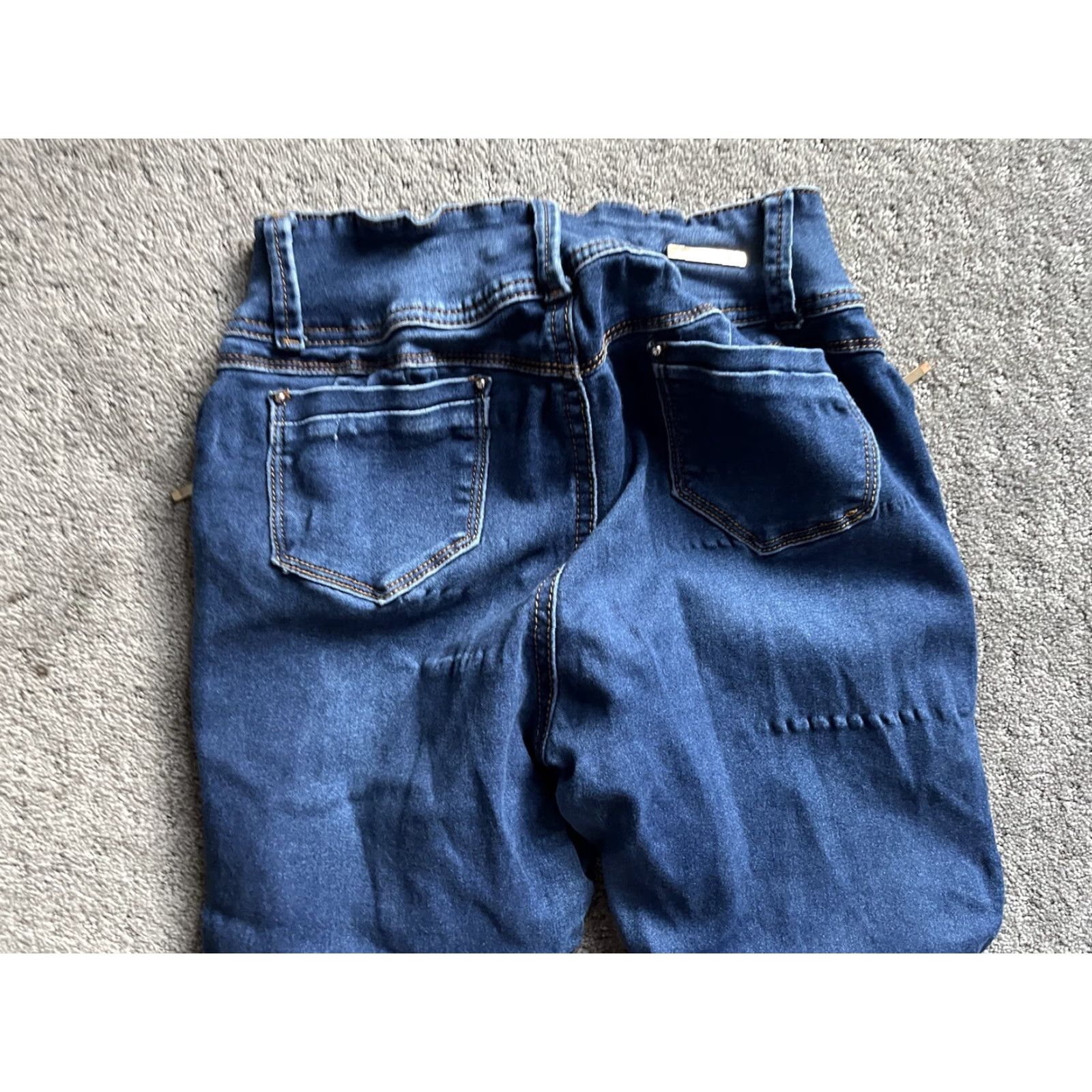 Juicy Couture JUICY COUTURE Mid Rise Skinny Jeans with Side Zipper Pockets Women's Size 5 Blue Denim Size 27" / US 4 / IT 40 - 4 Thumbnail