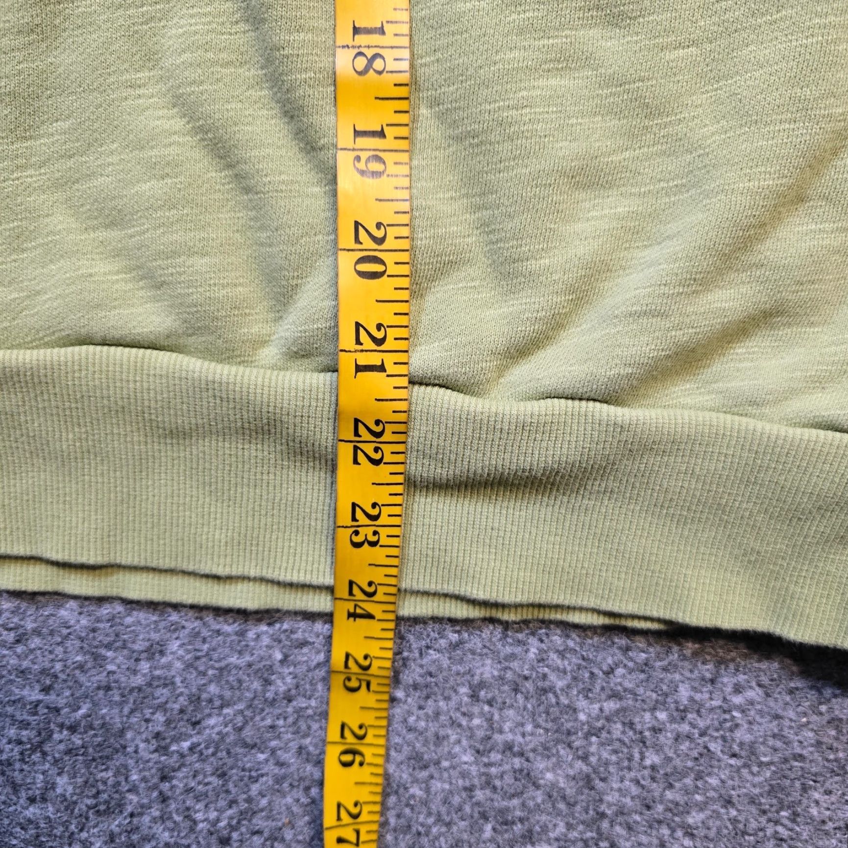 VINTAGE Sweaty Betty Sweater Womens L Green Crew Neck Long Sleeve Shirt
