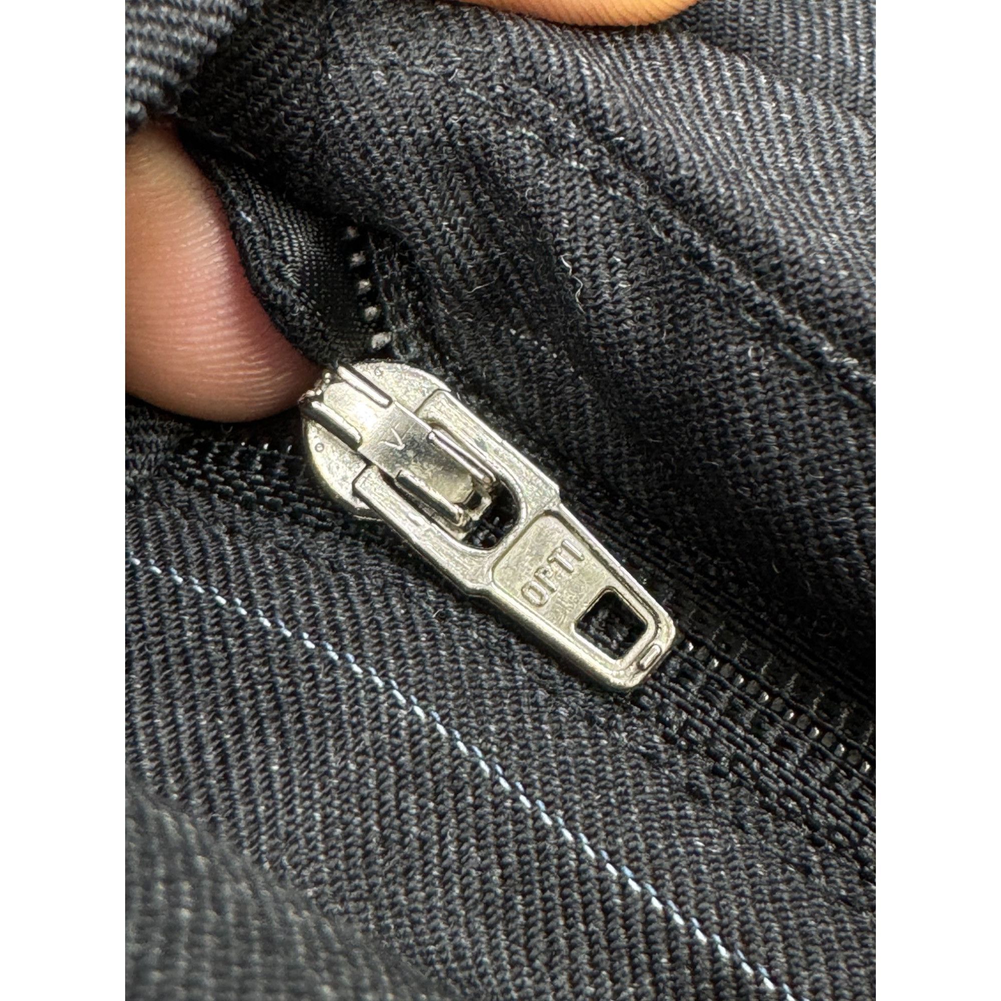 Corneliani Corneliani 120’S Extrafine Merino’s Wool Suit (Y1273) Size 44L - 18 Thumbnail