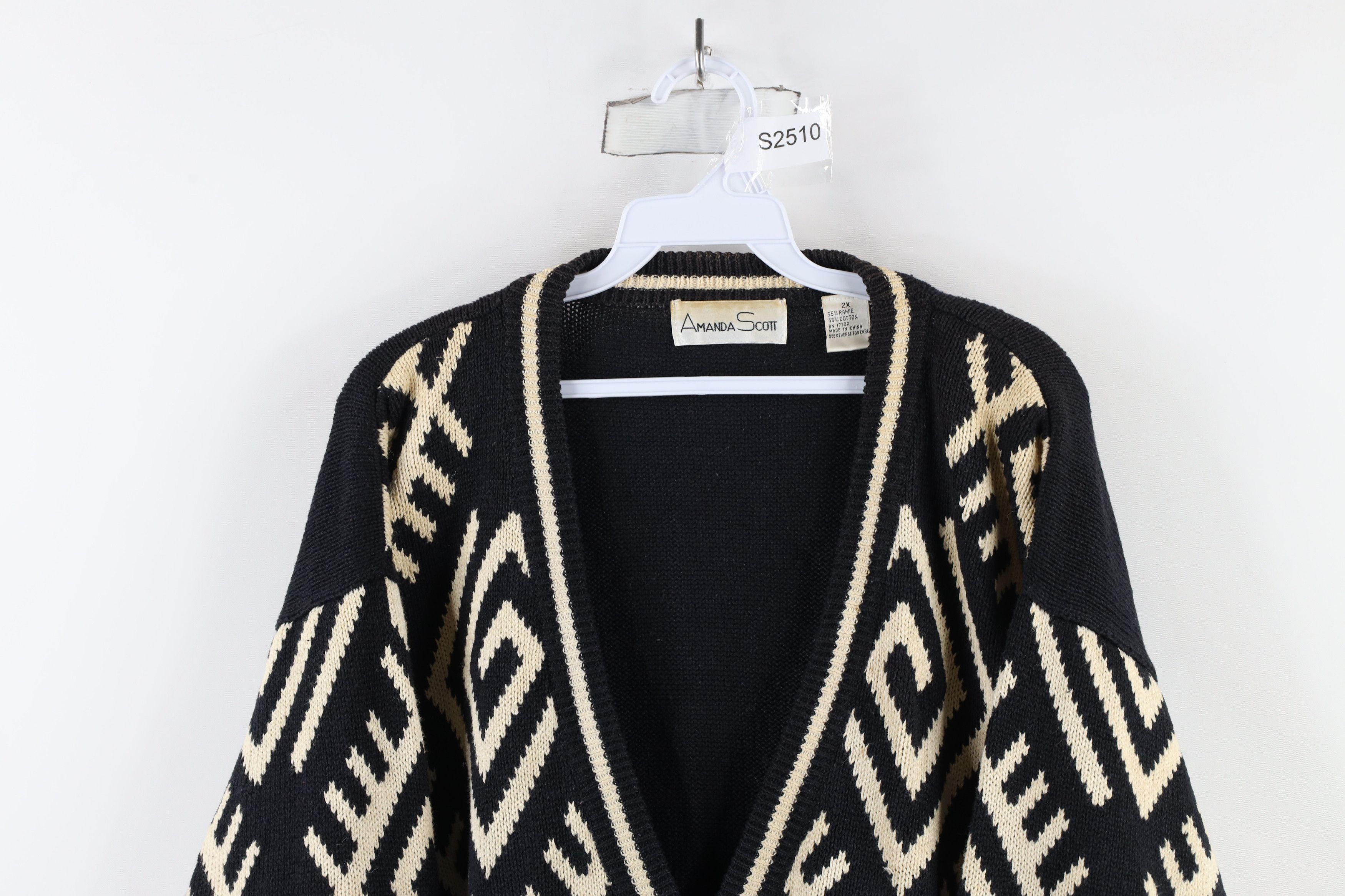 Vintage Vintage 90s Streetwear Geometric Knit Cardigan Sweater Size XXL / US 16-18 / IT 52-54 - 2 Thumbnail