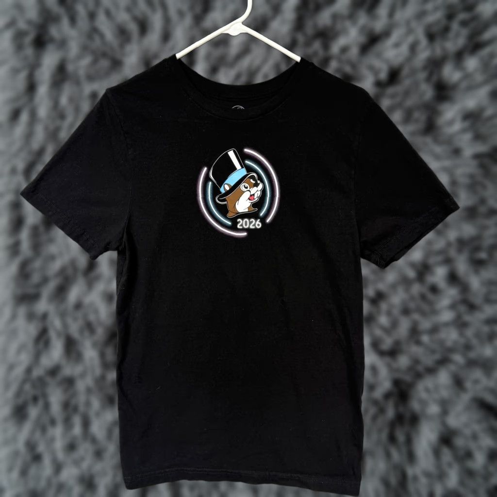 Vintage Buc-ee's Happy New Year 2026 Beav​er Graphic T-Shirt Mens M Black Crew Neck Short Sleeve Size US M / EU 48-50 / 2 - 1 Thumbnail