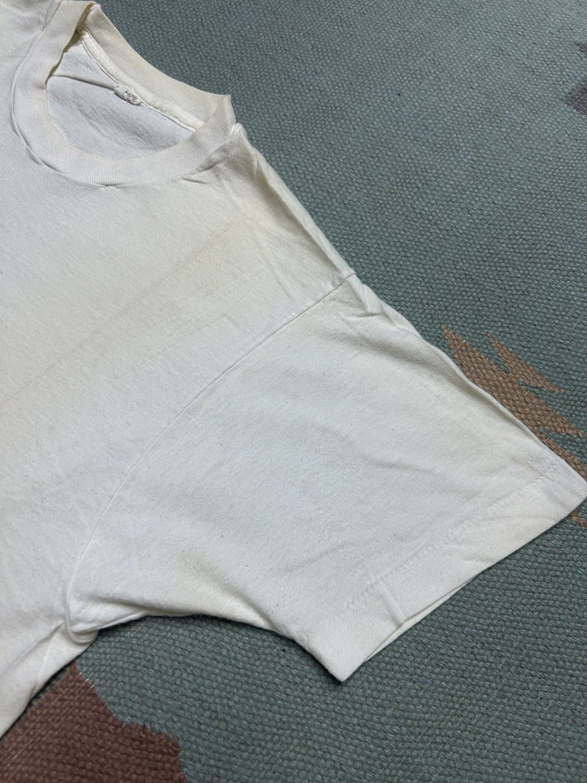 Vintage Vintage 70s blank white t shirt fruit of the loom cotton L Size US L / EU 52-54 / 3 - 5 Thumbnail