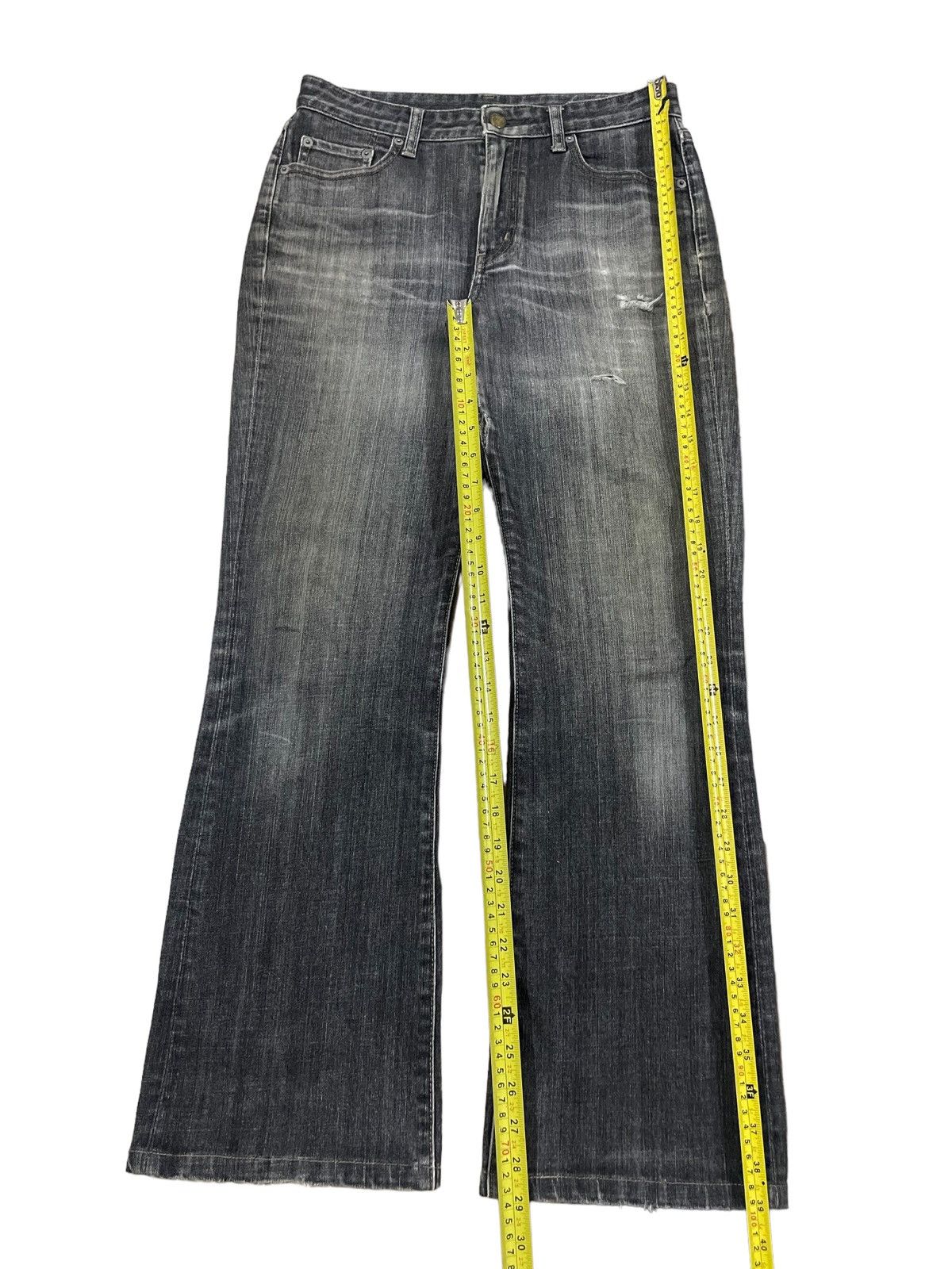 Jun Takahashi Vintage Y2K Japanese Denim Grey Wash Ripped Bootcut Jeans Size US 29 - 12 Thumbnail