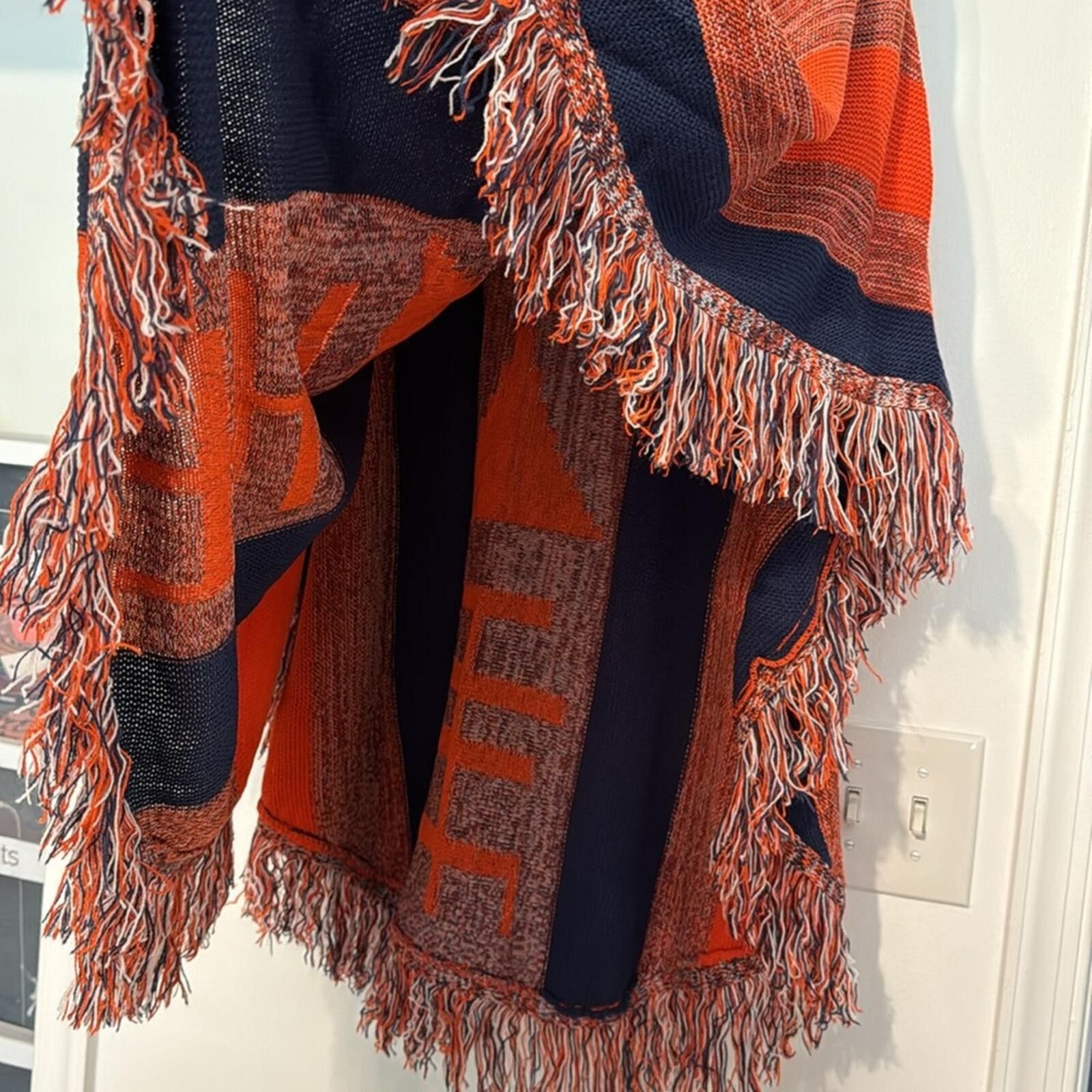 Other Vintage Havana Orange and Navy Fringe Poncho Sweater Size M / US 6-8 / IT 42-44 - 8 Thumbnail