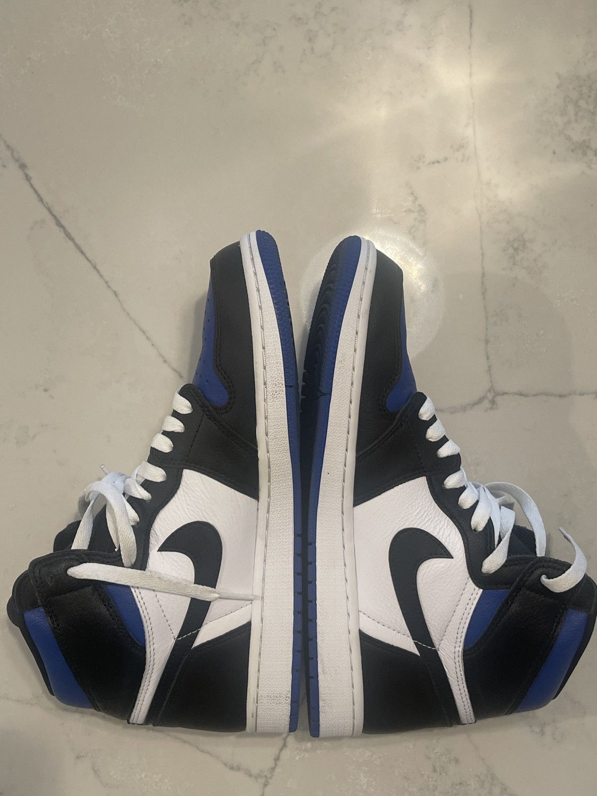 Jordan Brand × Nike Jordan 1 Retro Royal Toe Size US 10 / EU 43 - 7 Thumbnail