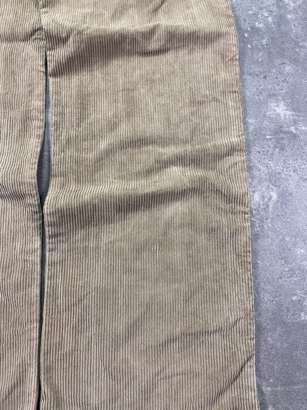 Marithe + Francois Girbaud 00s Marithe Francois Girbaud Corduroy Large Texas Pants 31 Size US 31 - 11 Thumbnail