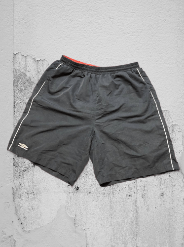 Umbro Umbro Shorts Size US 36 / EU 52 - 1 Thumbnail