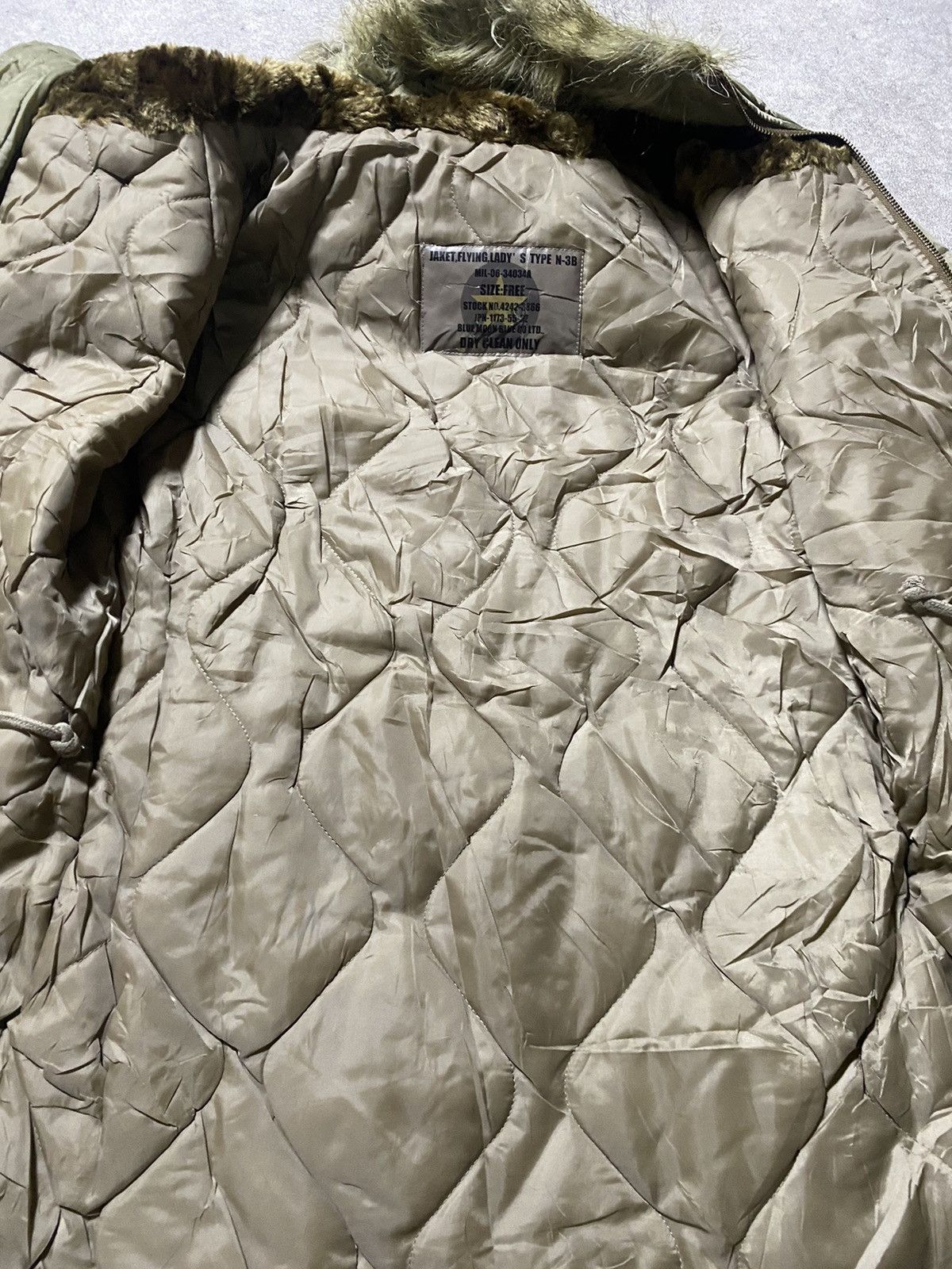 Japanese Brand Blue Moon Blue Military N3B Hunting Coat Fur Size US M / EU 48-50 / 2 - 9 Thumbnail