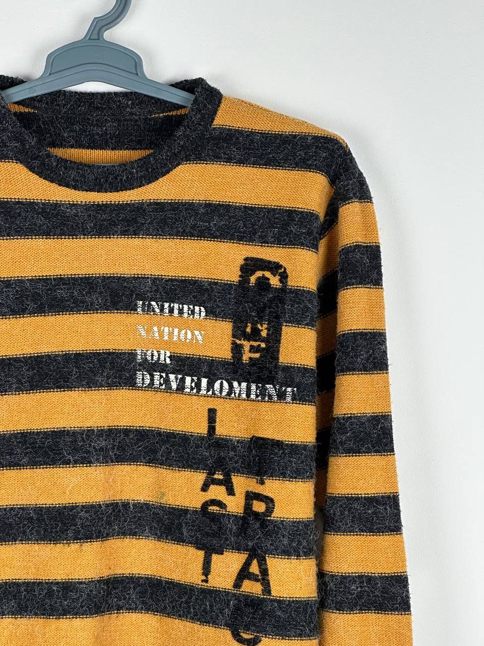 Japanese Brand × Vintage Vintage Freddie Kruger Style Avant Garde Y2K sweater Size US L / EU 52-54 / 3 - 5 Thumbnail