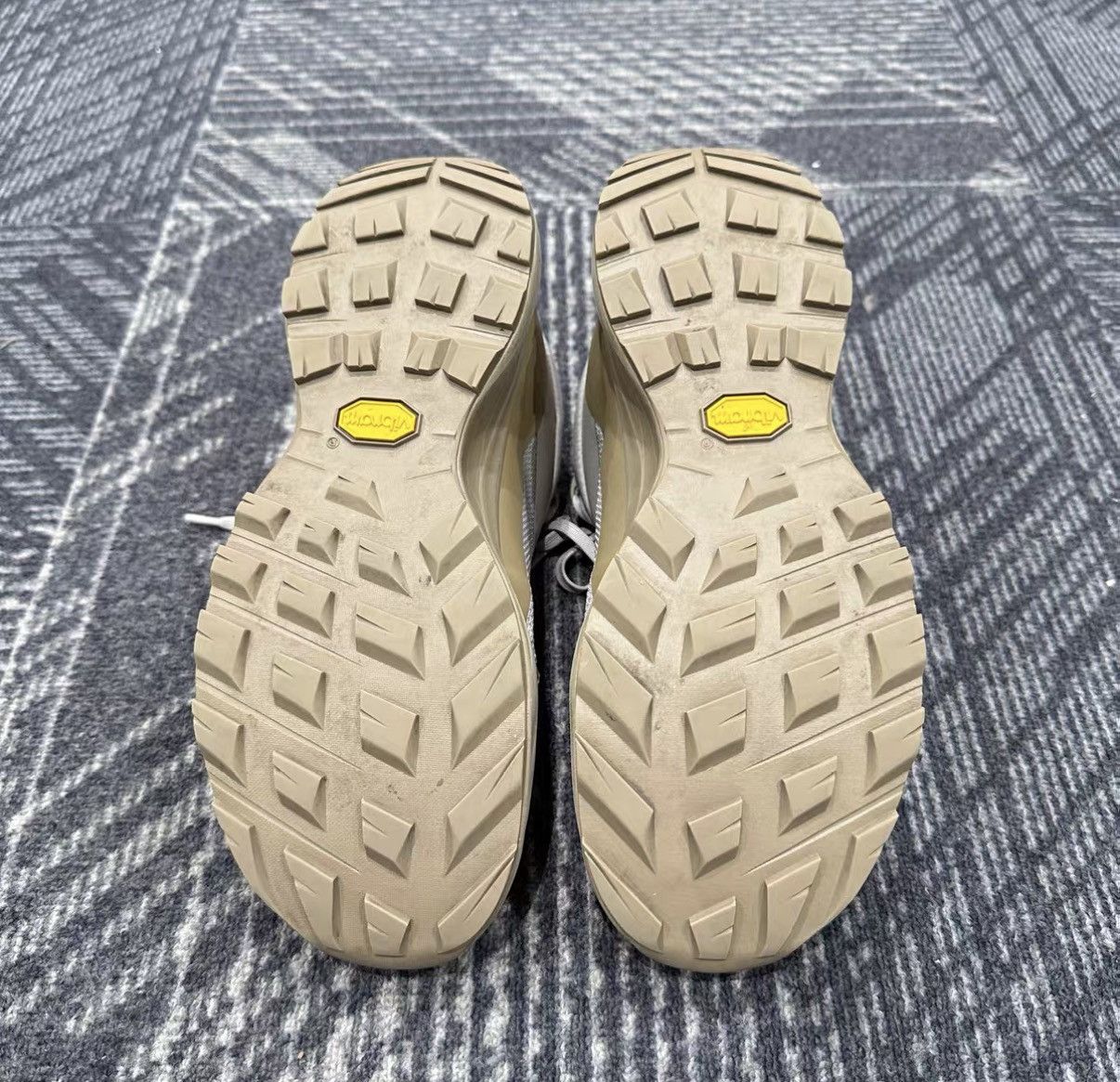 Arc'teryx Arc'teryx Aerios FL 2 Mid Hiking Shoes J42 Size US 8 / EU 41 - 6 Thumbnail