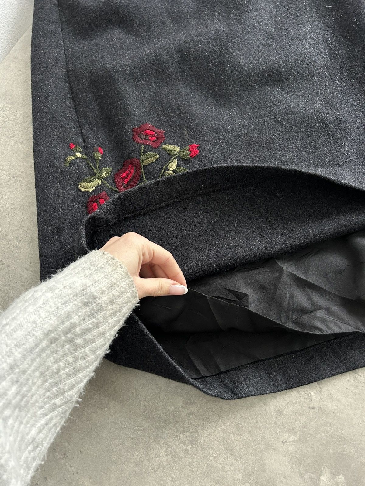Vintage Vintage Wool Floral Skirt 90s 00s Size 26" / US 2 / IT 38 - 11 Thumbnail