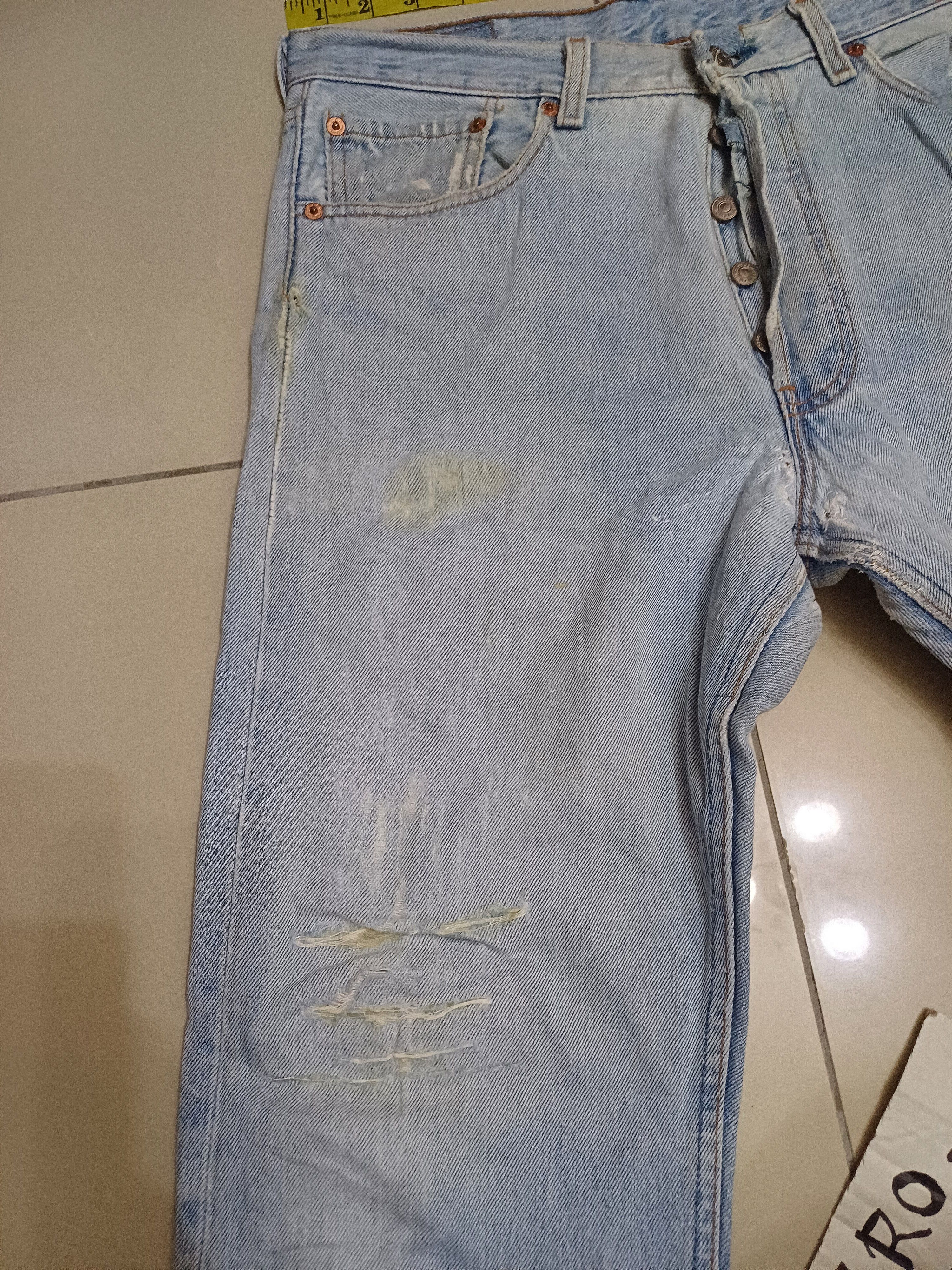 Levi's Vintage Clothing Crazy Distressed, vintage 90s Levis 501 🔥🔥🔥 Size US 32 / EU 48 - 12 Thumbnail