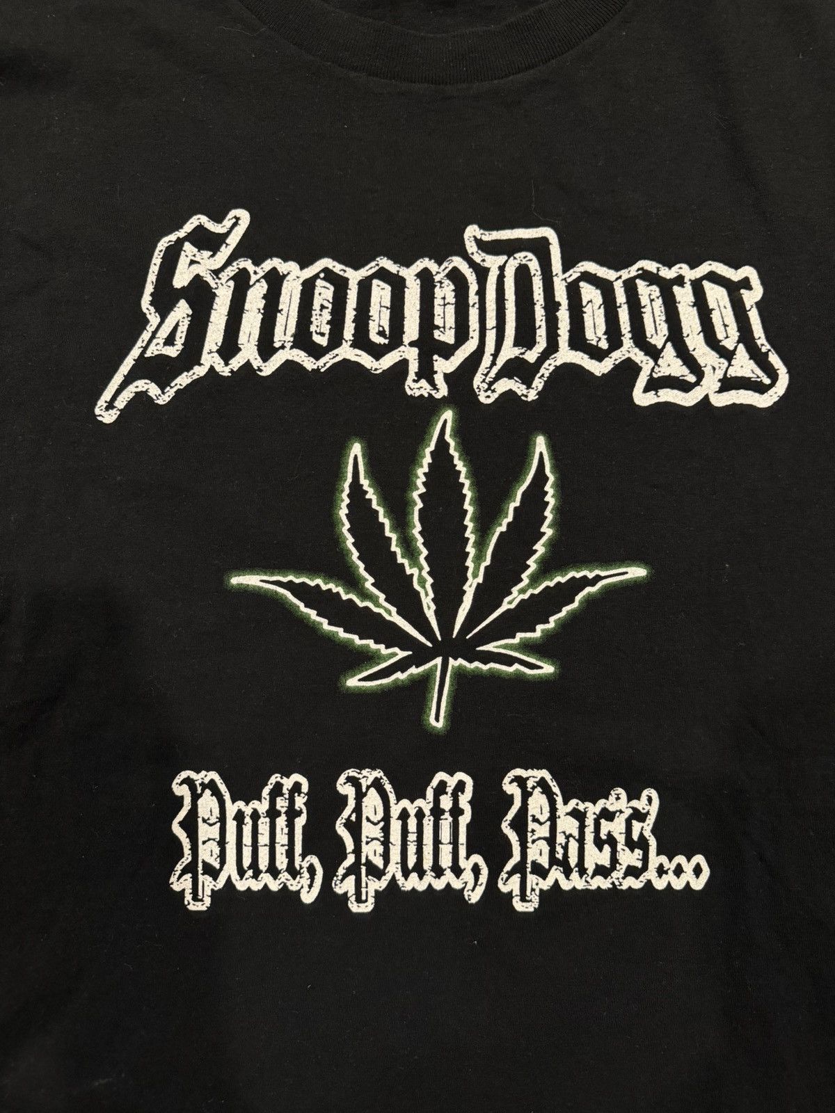Vintage Vintage Snoop Dogg “Puff, Puff, Pass…” 2001 Tour Rap Tee Size US XXL / EU 58 / 5 - 5 Thumbnail