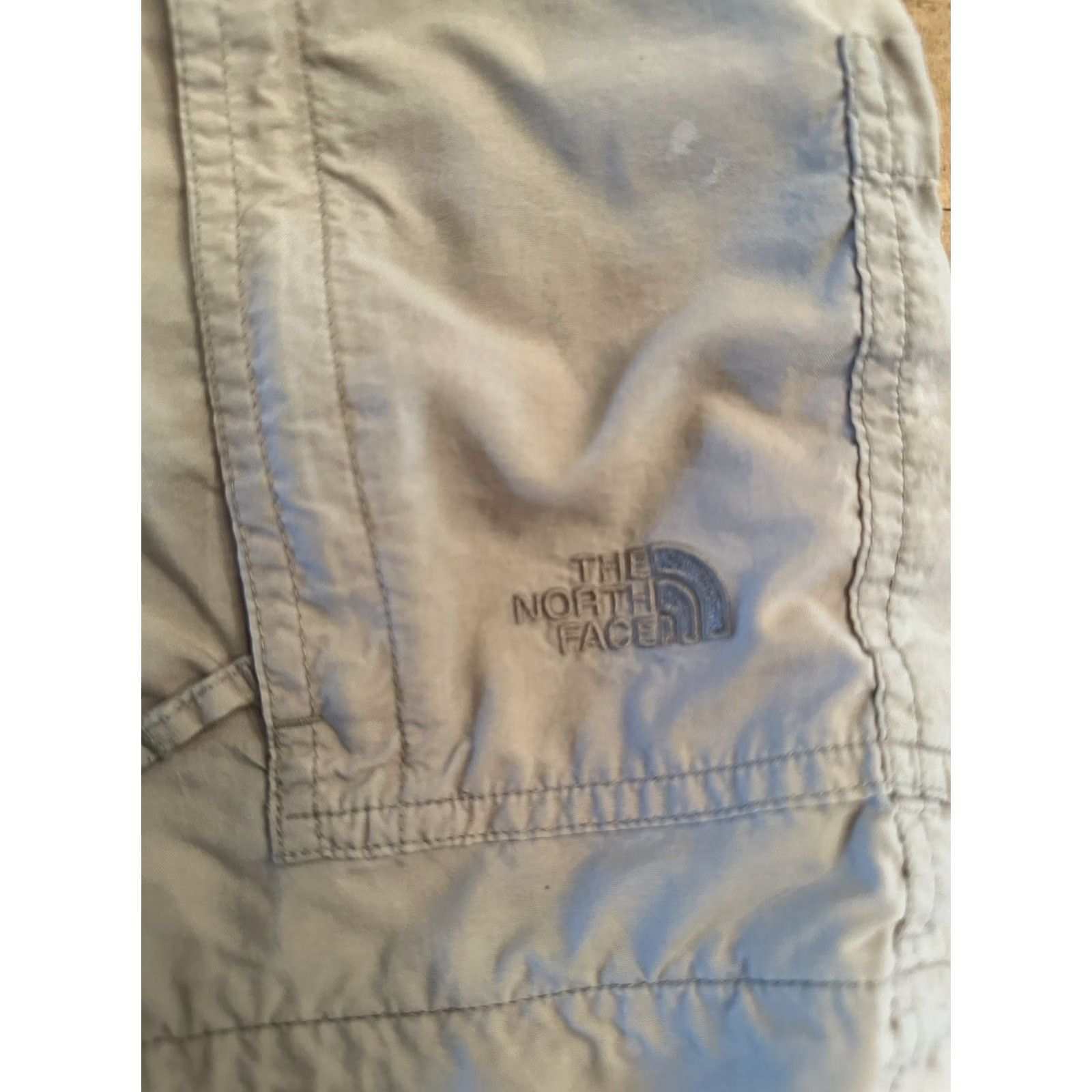 The North Face The North Face Cargo Shorts Nylon Beige Mens Size Large Fishing Hiking Size US 33 - 2 Thumbnail