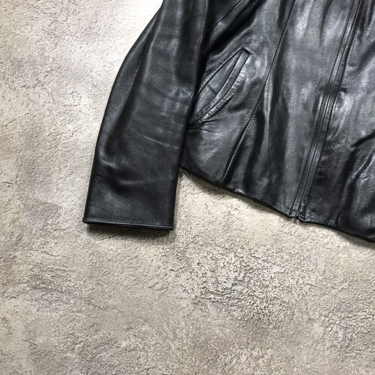 Vintage Vintage Y2K Black Leather Jacket Streetwear Grunge 90s M Size M / US 6-8 / IT 42-44 - 4 Thumbnail