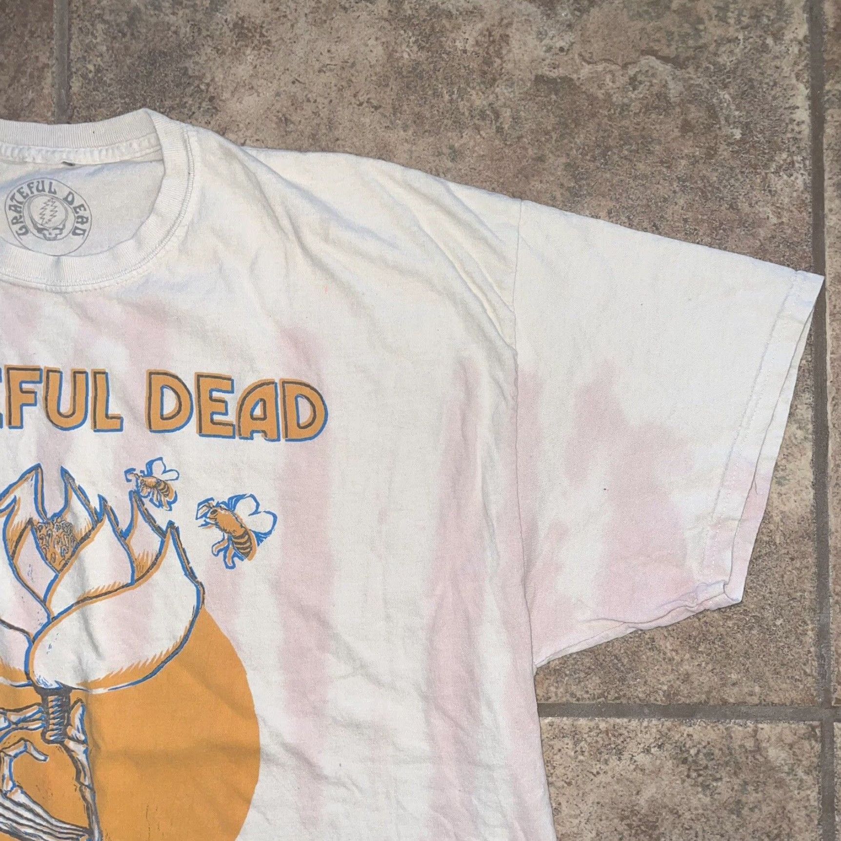 Olive VINTAGE Grateful Dead Concert Graphic Tee Shirt Mens Size Small Beige Size US S / EU 44-46 / 1 - 2 Thumbnail