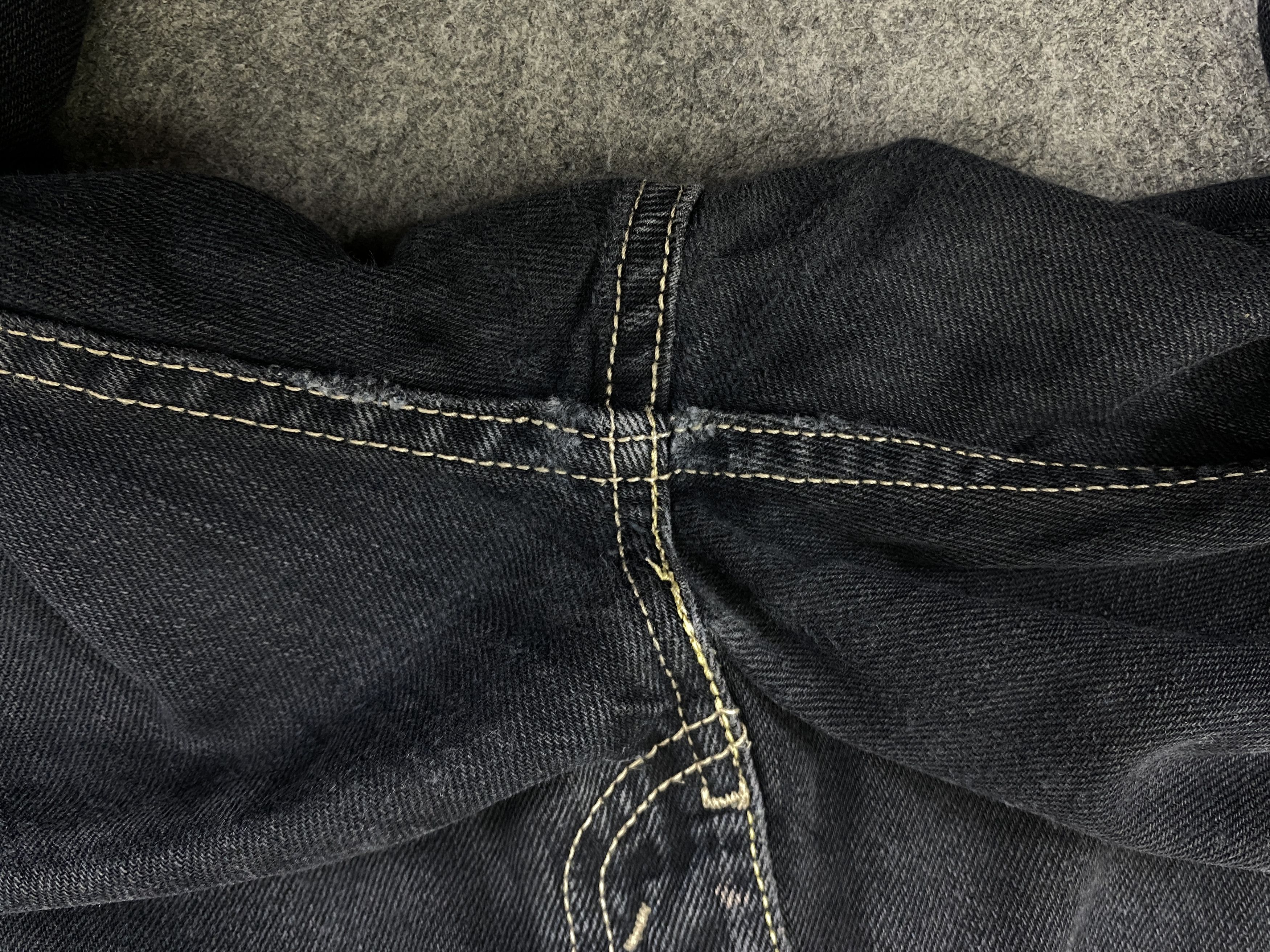 Levi's Black Vintage Levi's 511 Jeans 30x29.5 Denim- JN3337 Size US 30 / EU 46 - 12 Thumbnail