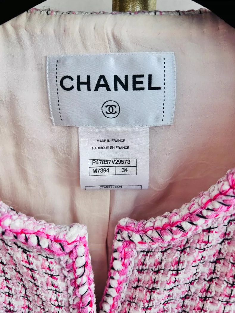 Chanel Chanel Pink tweed collar coat Size XXS / US 00 / IT 34 - 2 Thumbnail
