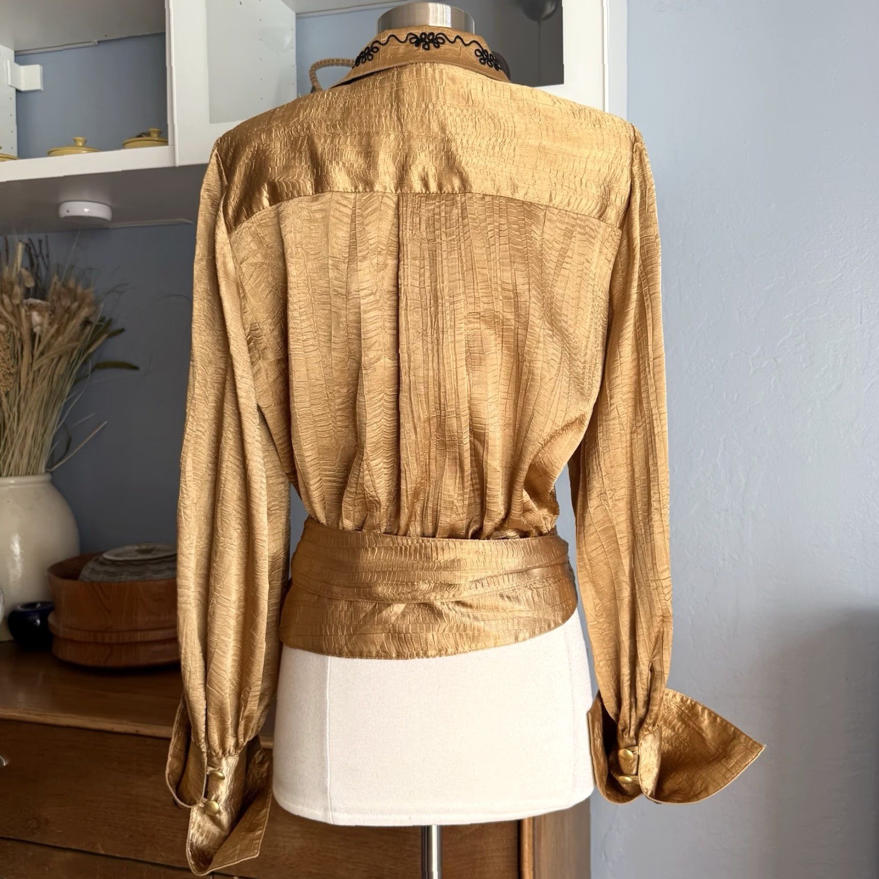 Vintage VINTAGE JEANNE MARC Outfit/Set Blouse & Pants Gold 80s Bohemian Glam S/M Women Wide-Leg includes Pants, Dress Shirt United States Made in USA Size S / US 4 / IT 40 - 4 Thumbnail