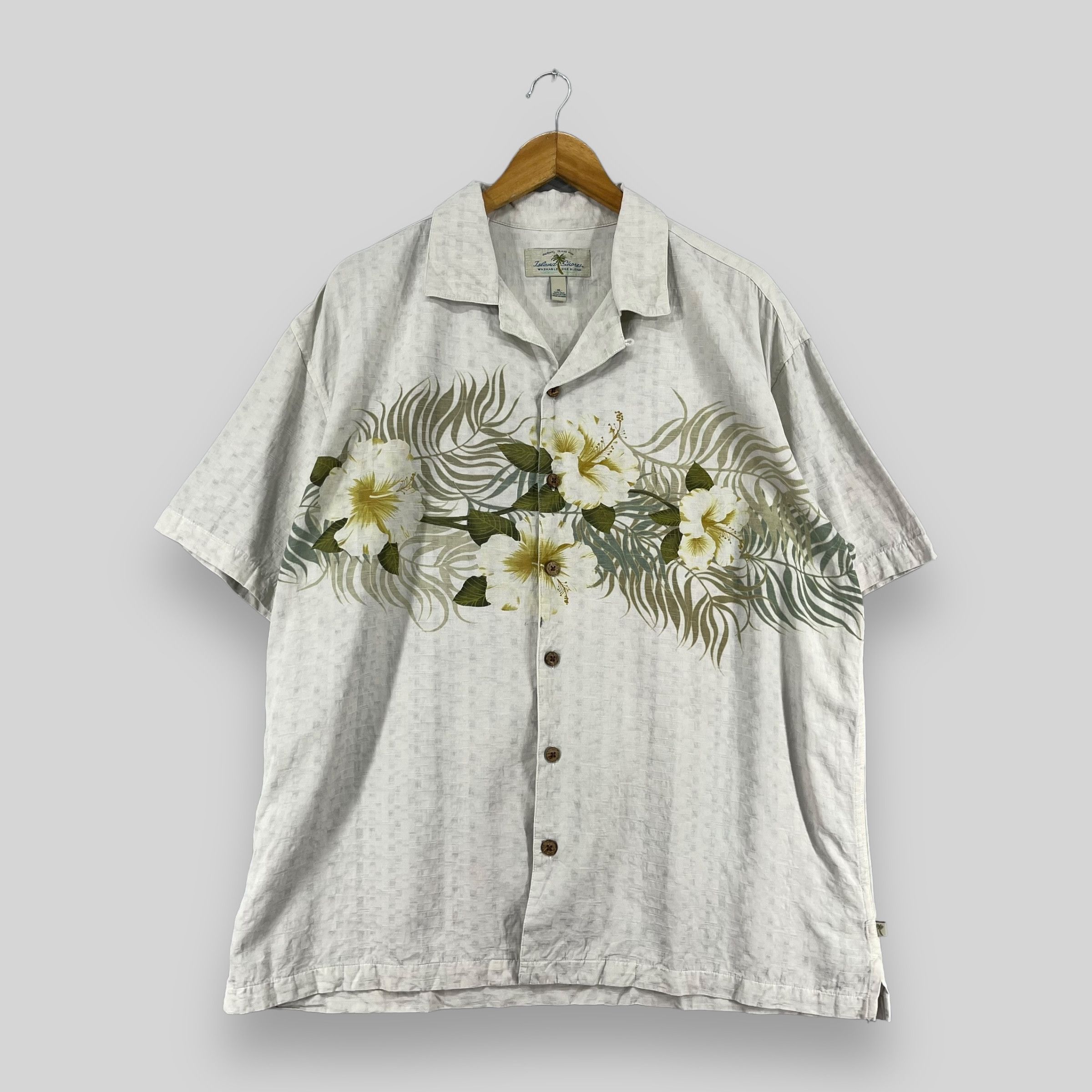 Island Shores × Vintage Vintage Aloha Tropical Floral Hibiscus Motive Button Up Size US XL / EU 56 / 4 - 1 Thumbnail