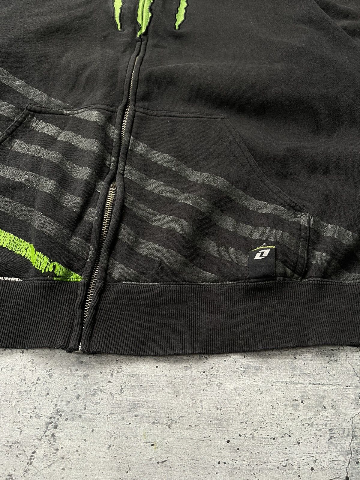 Fox Racing Monster Vintage Distressed Racing Zip Hoodie Y2K Xl Size US XL / EU 56 / 4 - 5 Thumbnail