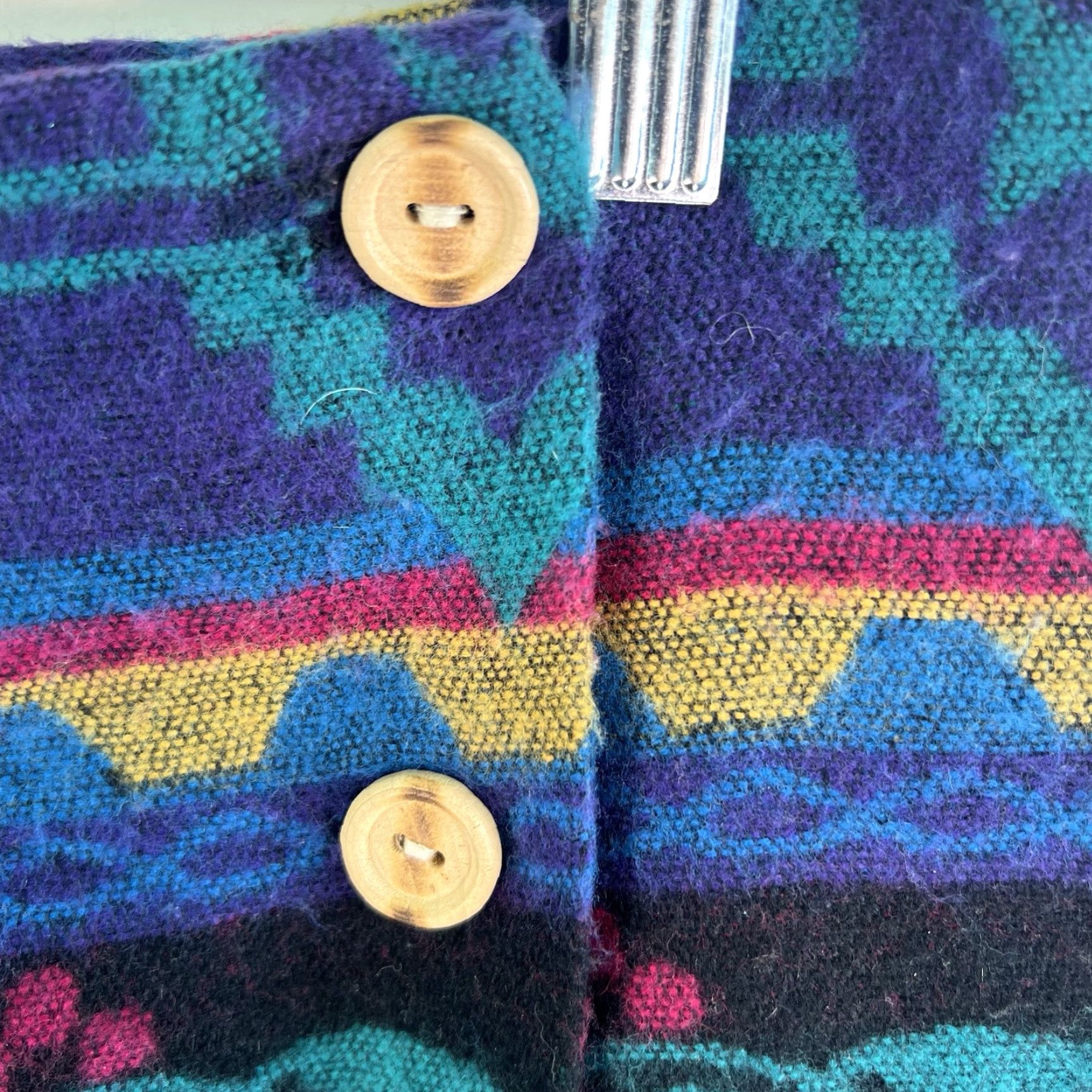 Vintage VINTAGE BonJour Aztec Geometric Wrap Skirt Womens Size 12 Midi Blue Casual Fashion Size 34" / US 12 / IT 48 - 2 Thumbnail