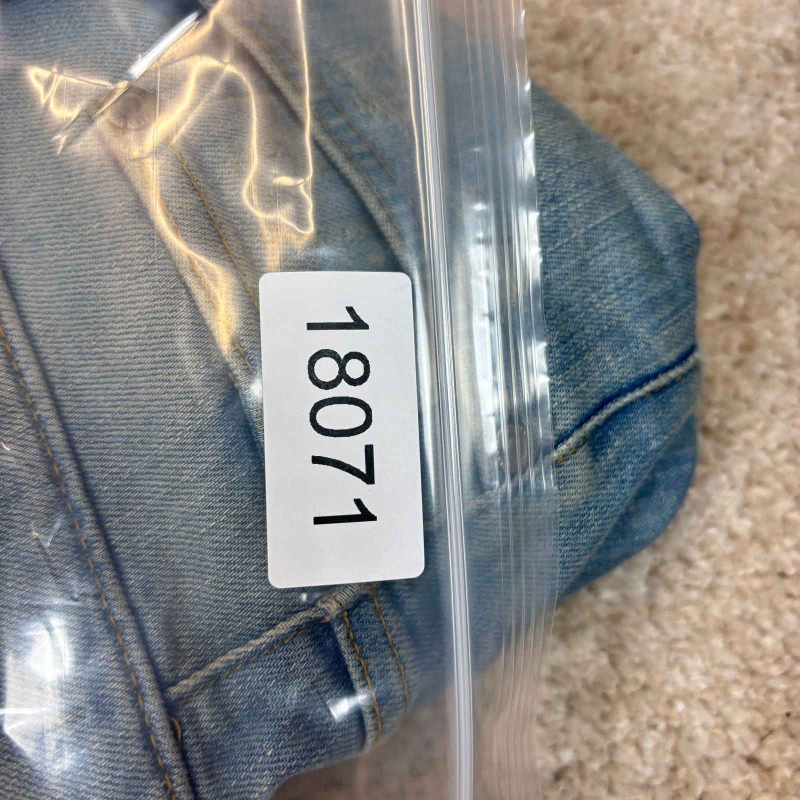 Represent Clo. Represent Essential Jeans Blue Cream Knee Destroyer 32x32 Size US 32 / EU 48 - 11 Thumbnail