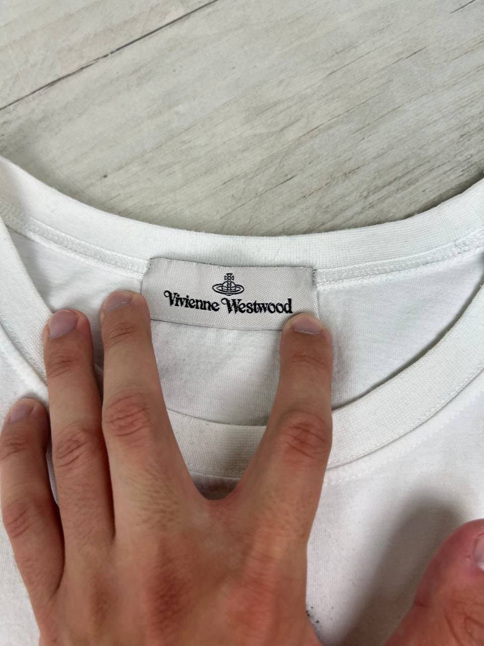 Vivienne Westwood Vivienne Westwood Spray Orb T Shirt Size US XXL / EU 58 / 5 - 6 Thumbnail