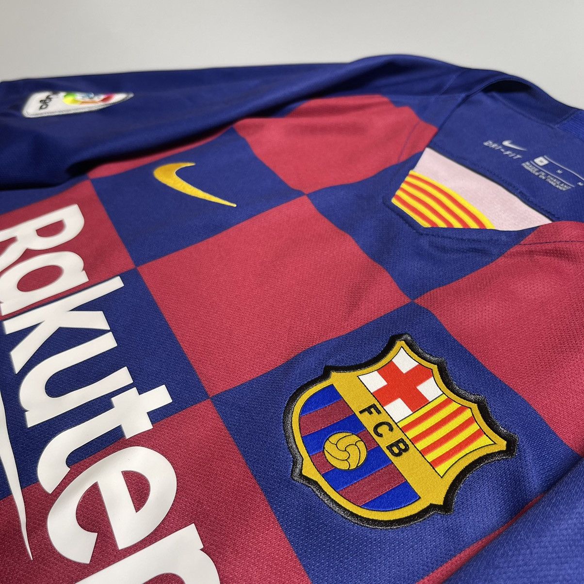 Nike × Vintage NWT BARCELONA NIKE 2019/2020 FOOTBALL HOME JERSEY #10 MESSI Size US M / EU 48-50 / 2 - 5 Thumbnail