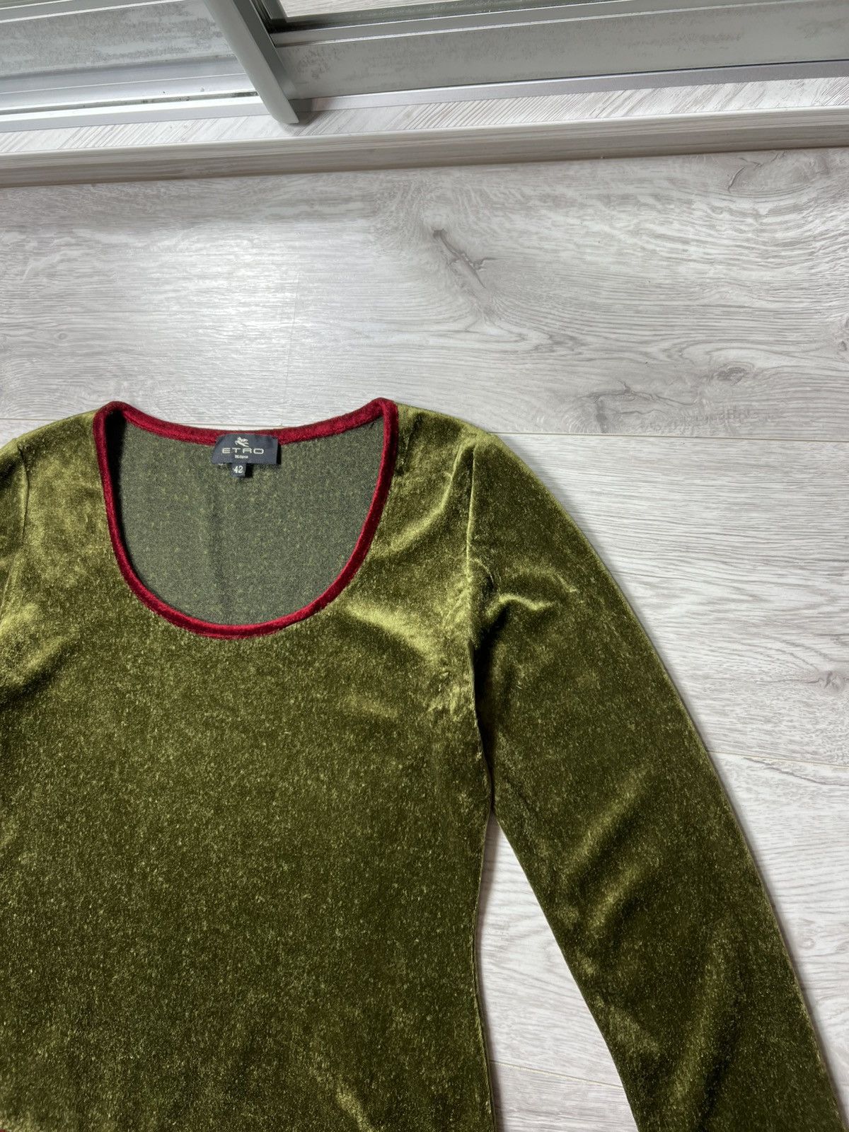 Etro Rare Etro Milano Velour Top Blouse Long Sleeve Size 42 Size M / US 6-8 / IT 42-44 - 3 Thumbnail