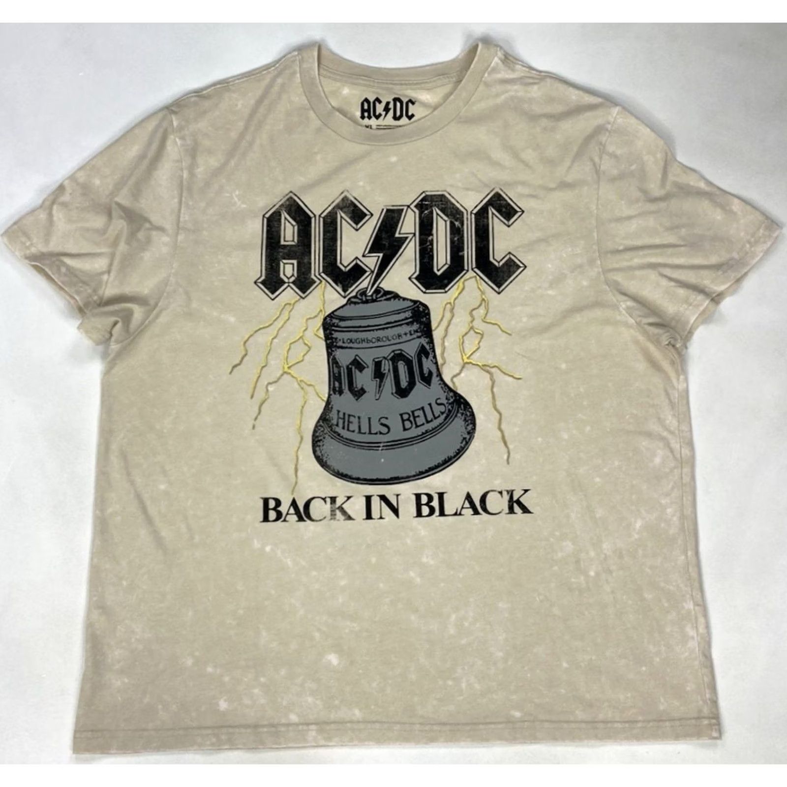 Logo 7 VINTAGE ACDC T-Shirt Logo Graphic XL Men Beige Back In Black Merch Shirt Size US XL / EU 56 / 4 - 2 Thumbnail