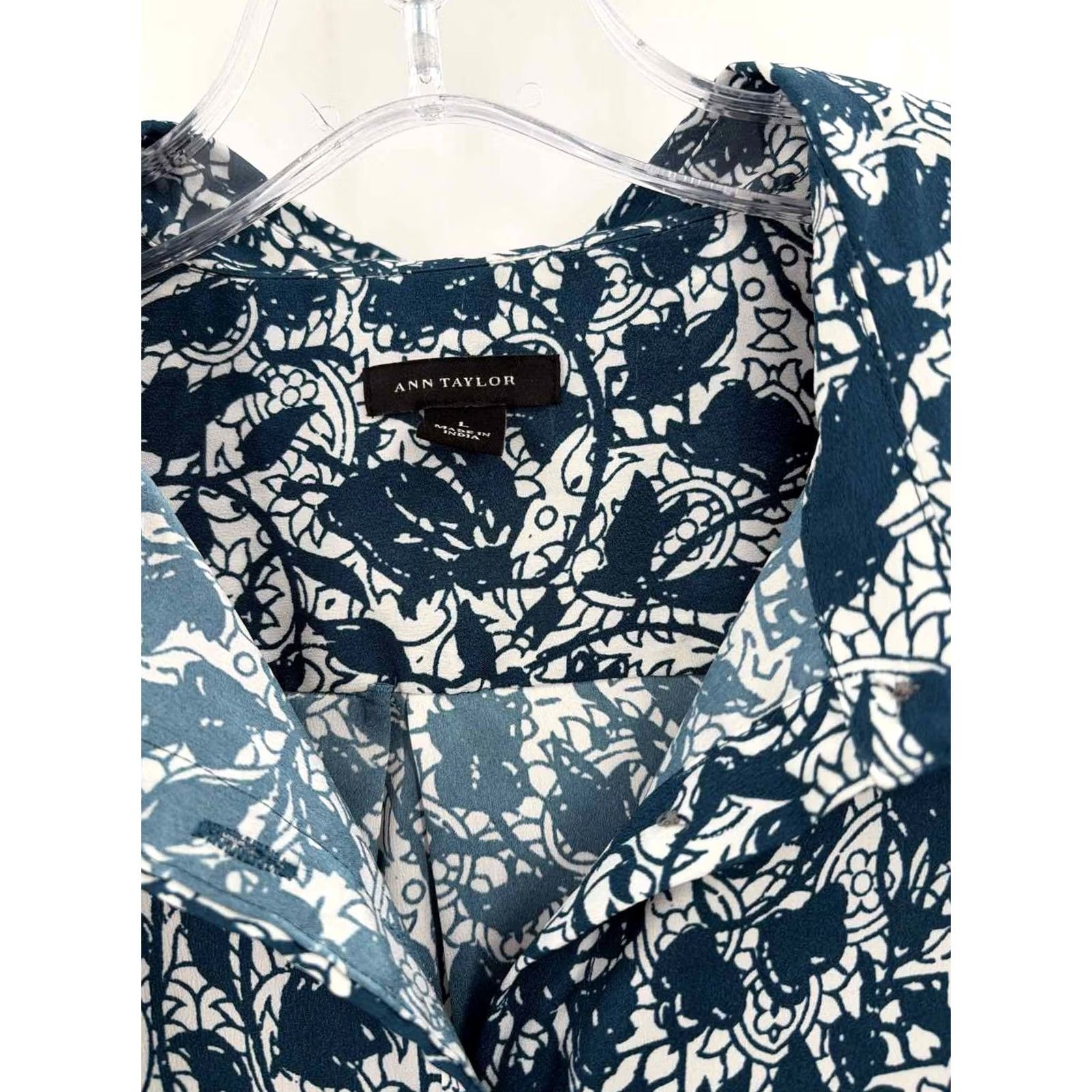 Ann Taylor Ann Taylor Blue Large Button Down Size L / US 10 / IT 46 - 3 Thumbnail