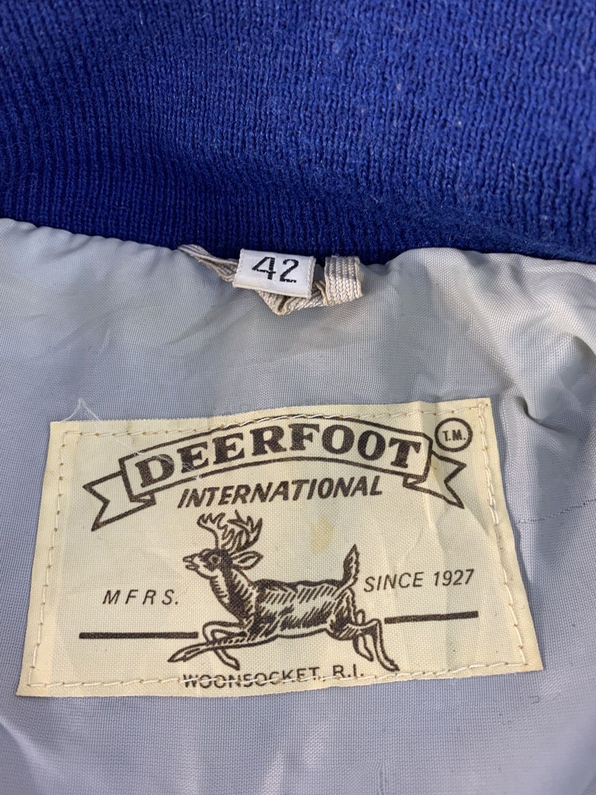 Band Tees Punk Bands Patches by Vintage Deerfoot International Varsity Size US M / EU 48-50 / 2 - 8 Thumbnail