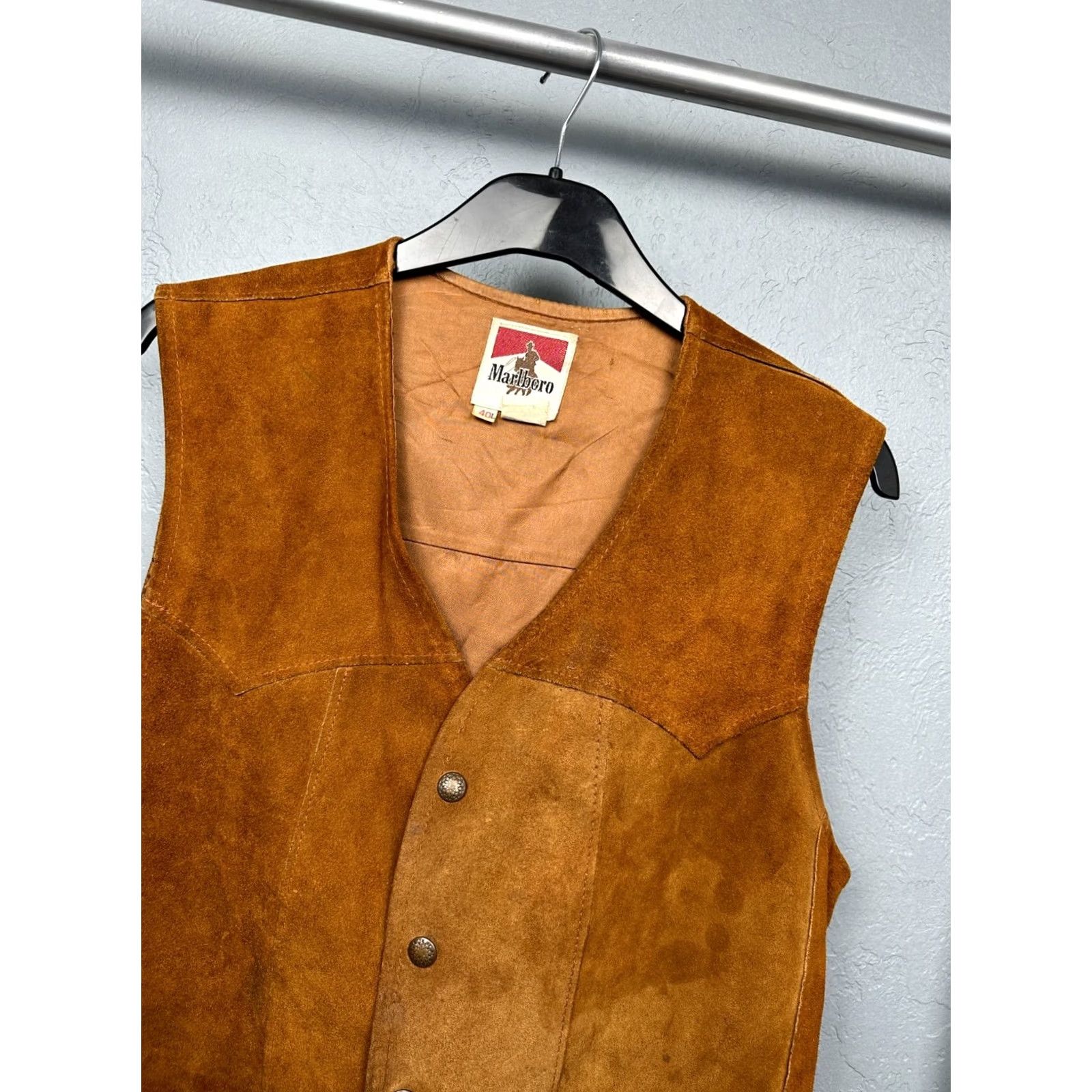 Marlboro Marlboro Vintage Mens Leather Vest L Brown RARE Leather Vest Mens Vintage Size US L / EU 52-54 / 3 - 2 Thumbnail