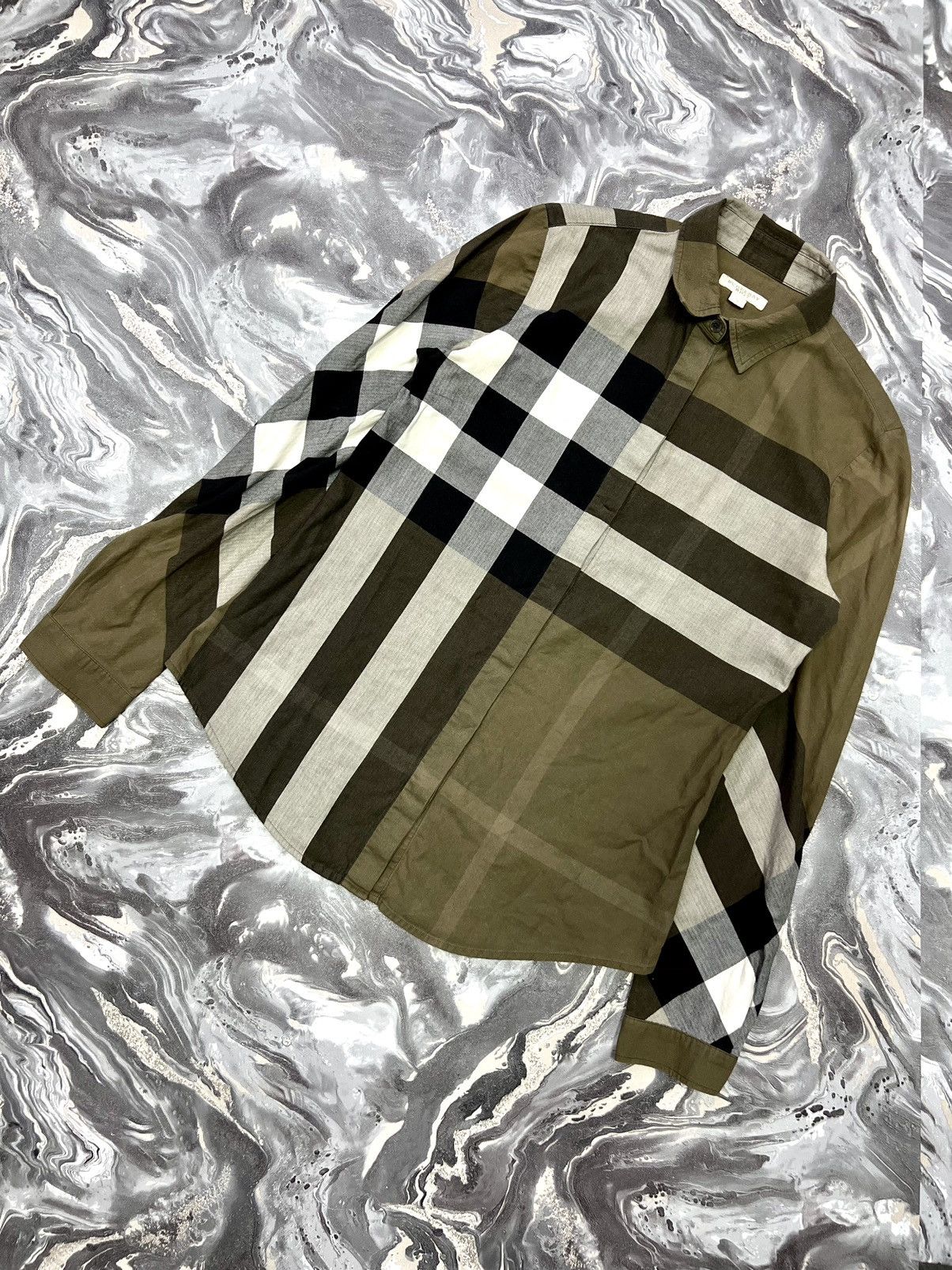 Burberry Burberry Brit Nova Check Shirt Size S / US 4 / IT 40 - 2 Thumbnail