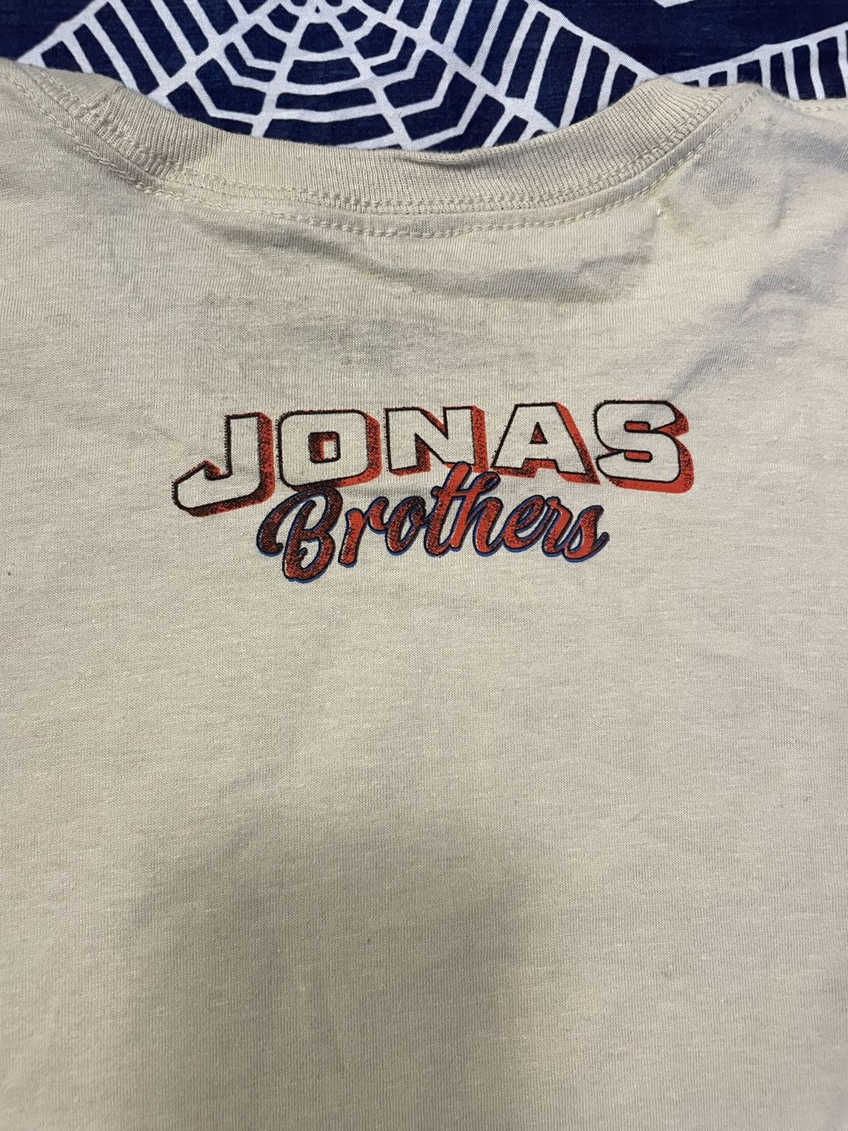 Band Tees Jonas Brothers The Tour Chicago Wrigley Field Size US M / EU 48-50 / 2 - 5 Thumbnail