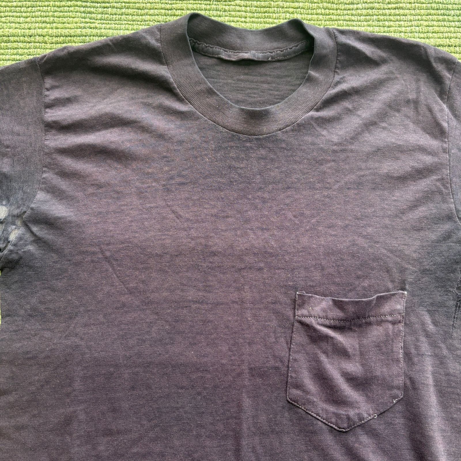 Vintage 70s 80s Vintage Blue Thin Single Stitched Pocket Tee Shirt Size US M / EU 48-50 / 2 - 2 Thumbnail