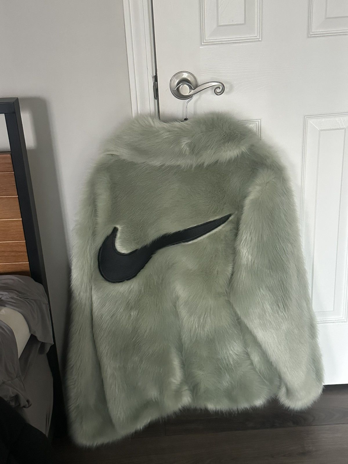 Ambush Design × Nike Faux Fur Coat Reversible Size US L / EU 52-54 / 3 - 2 Thumbnail