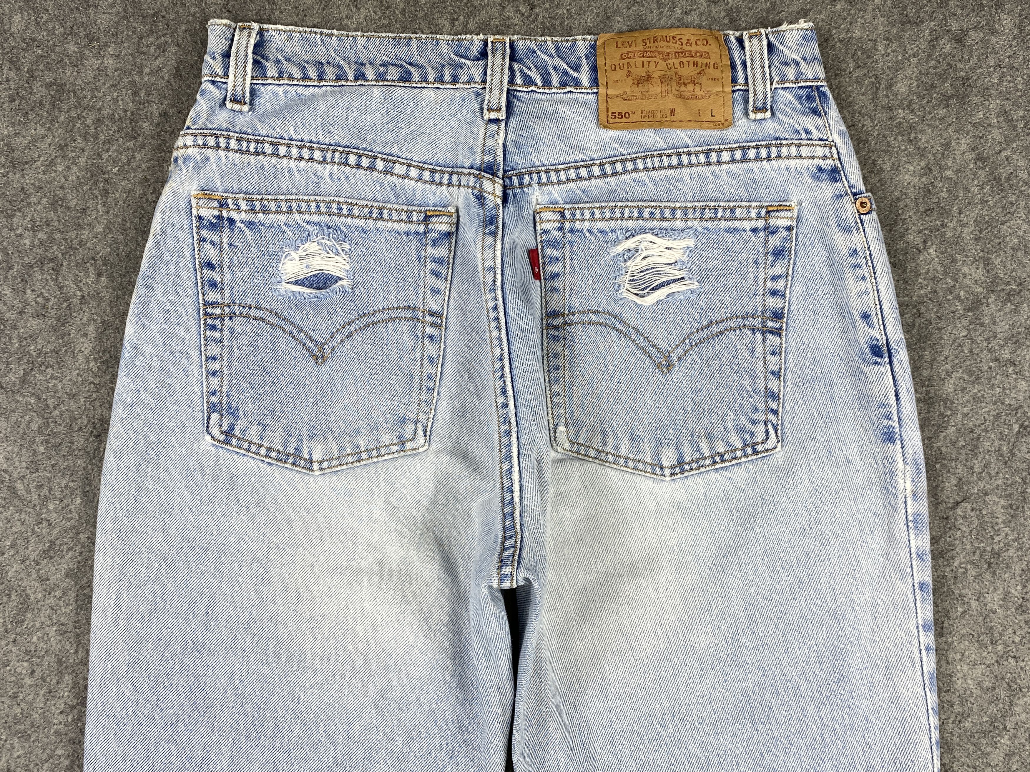 Levi's Light Blue Wash Vintage Levi's 550 USA 29x31 Denim JN1806 Size US 29 - 4 Thumbnail