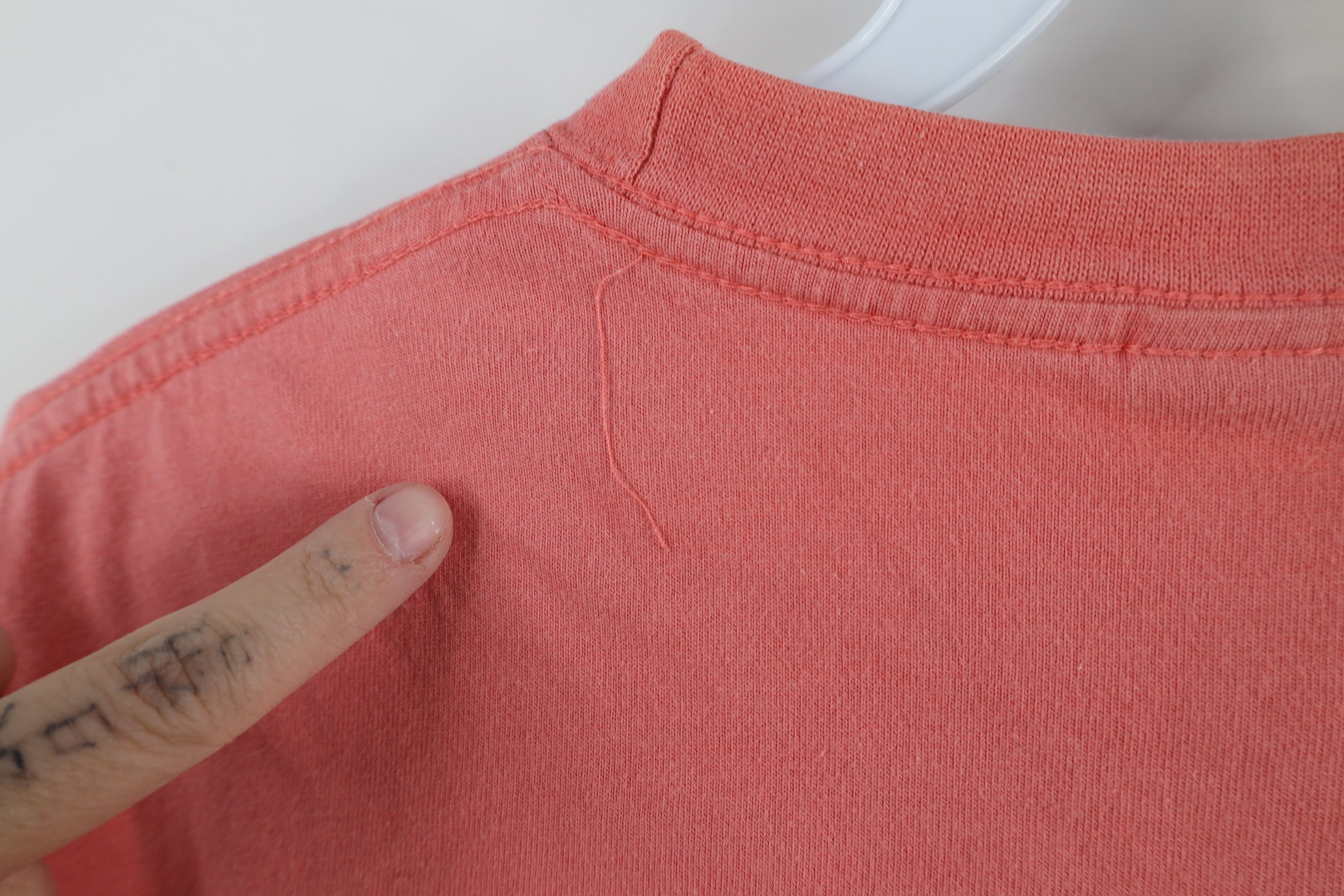 Tommy Bahama × Vintage Vintage Tommy Bahama Estates Spell Out Beach House T-Shirt Size US M / EU 48-50 / 2 - 8 Thumbnail