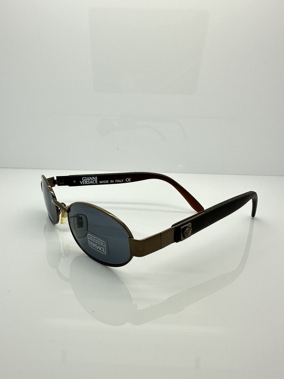 Versace Vintage New Old Stock Versace Sunglasses Size ONE SIZE - 3 Thumbnail