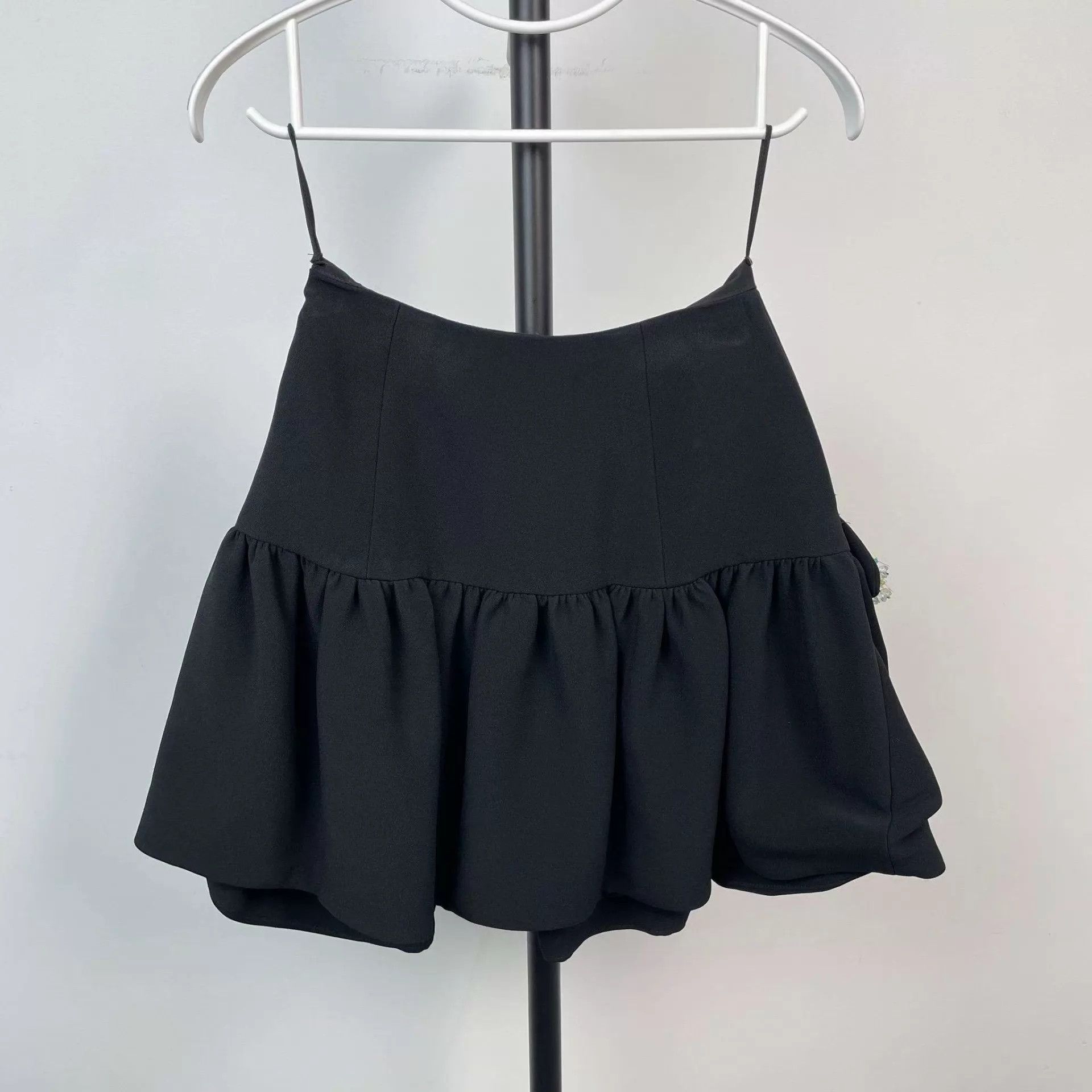 Miu Miu MIU MIU Black Green Floral Sequin Skort Size 25" / US 0 / IT 36 - 2 Thumbnail